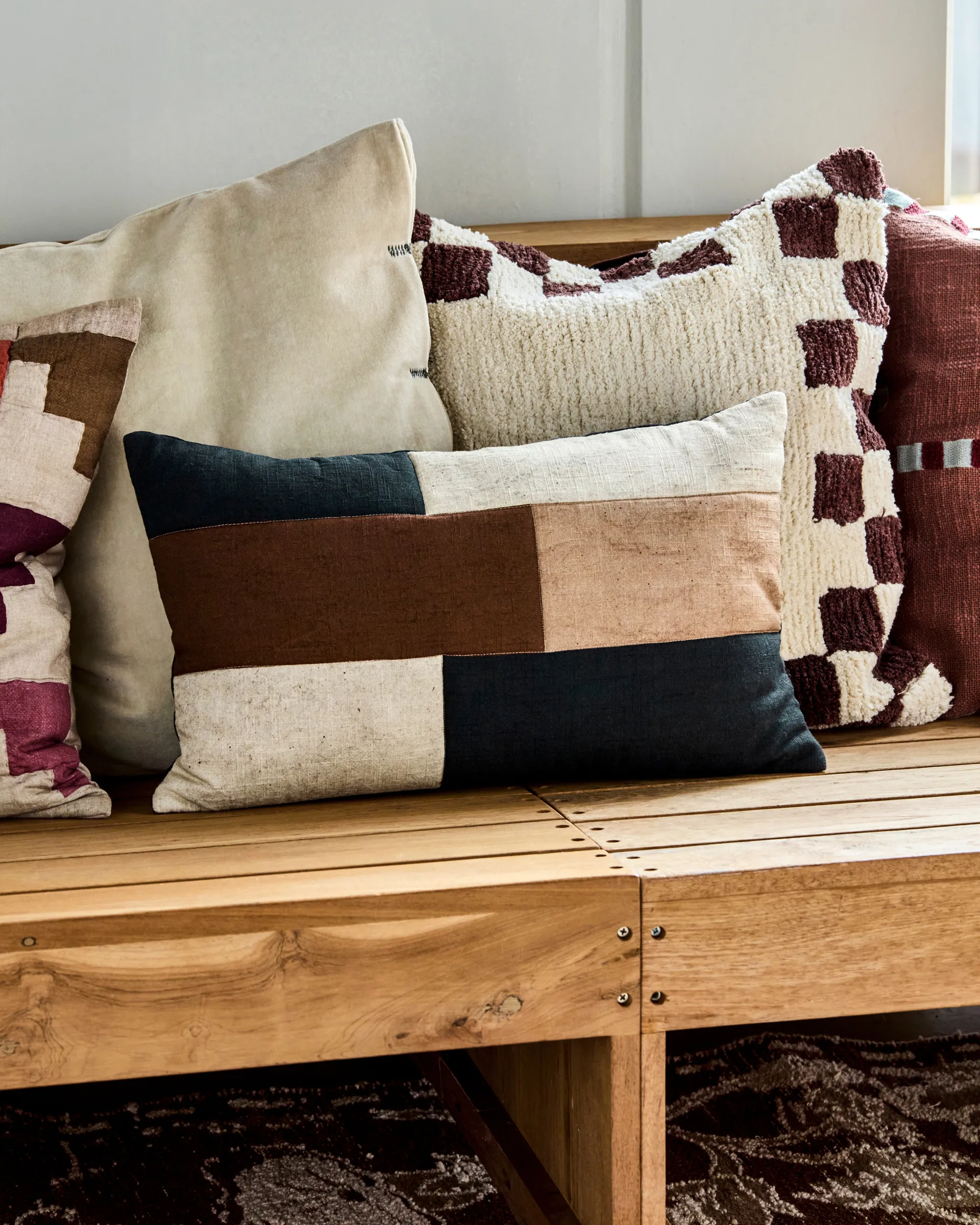 Copricuscino Patch 30x50 cm, Nero-sabbia-marrone House Doctor