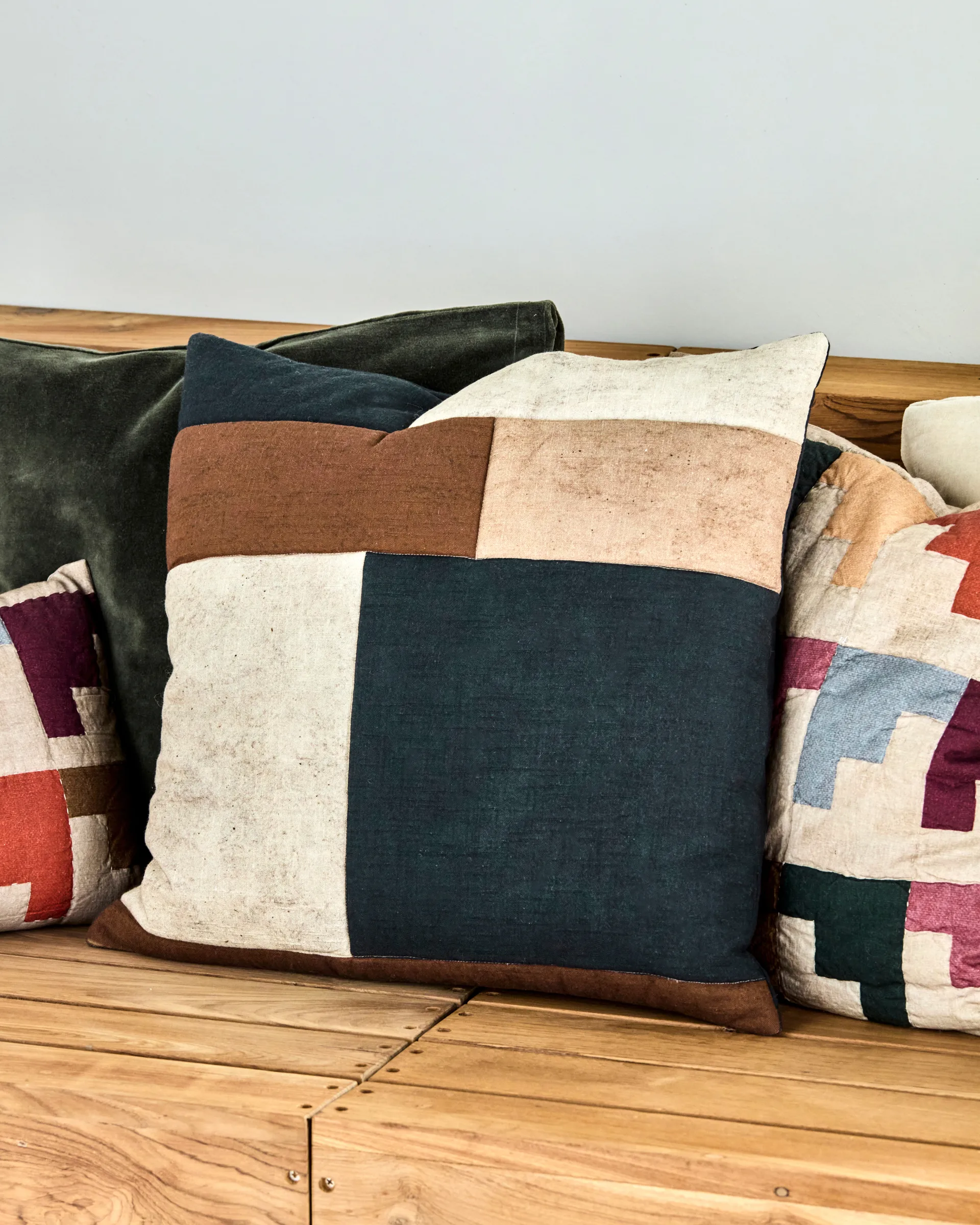 Copricuscino Patch 30x50 cm, Nero-sabbia-marrone House Doctor