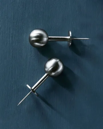 Gancio Ball 2 pezzi - Finitura argento, Ø8x4 cm - House Doctor