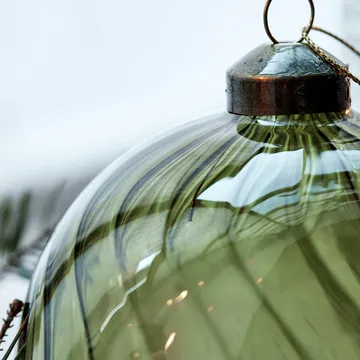Pallina di Natale Fluted Ø 10 cm - Verde - House Doctor