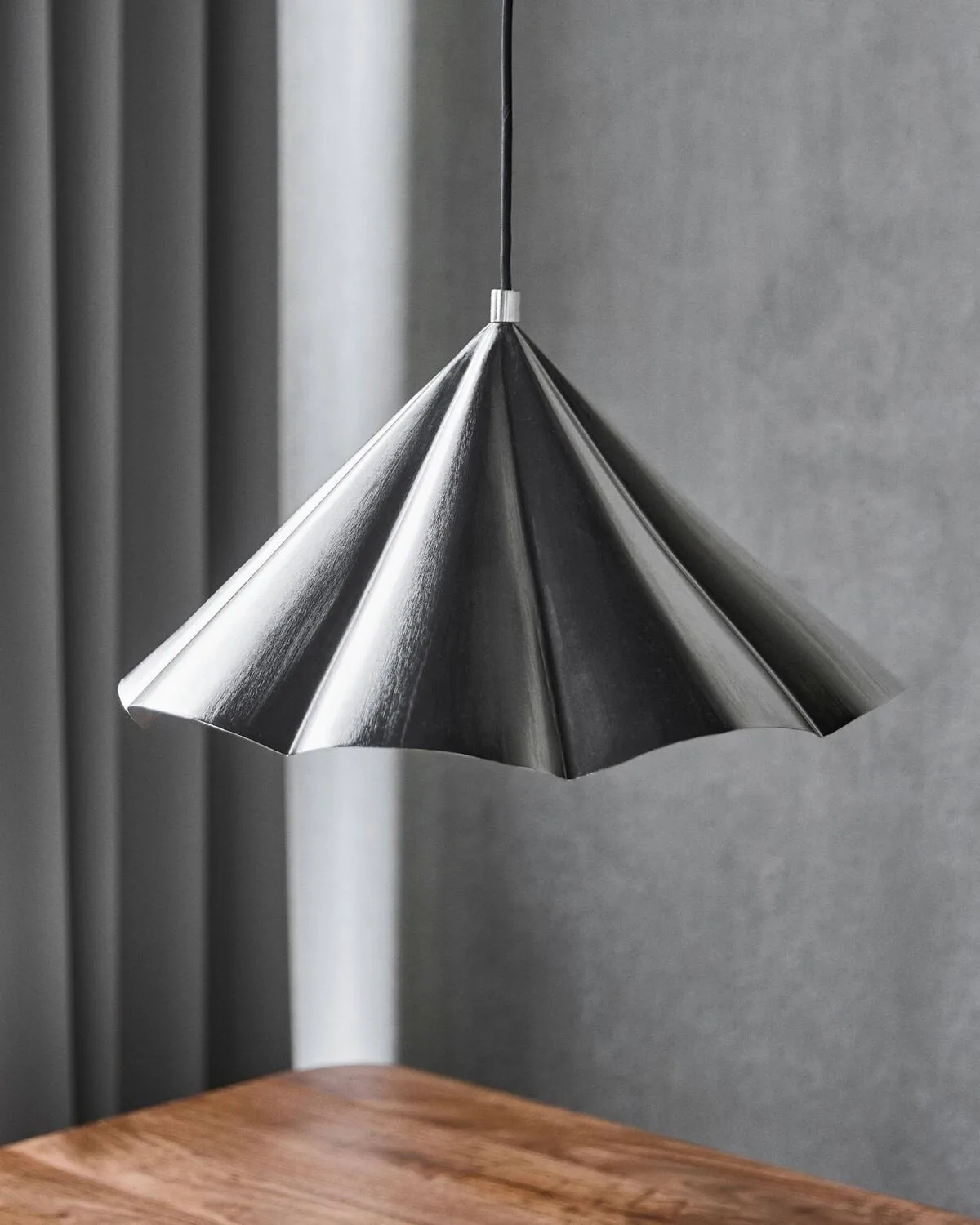 Pendente Flola Ø50 cm, Argento spazzolato House Doctor