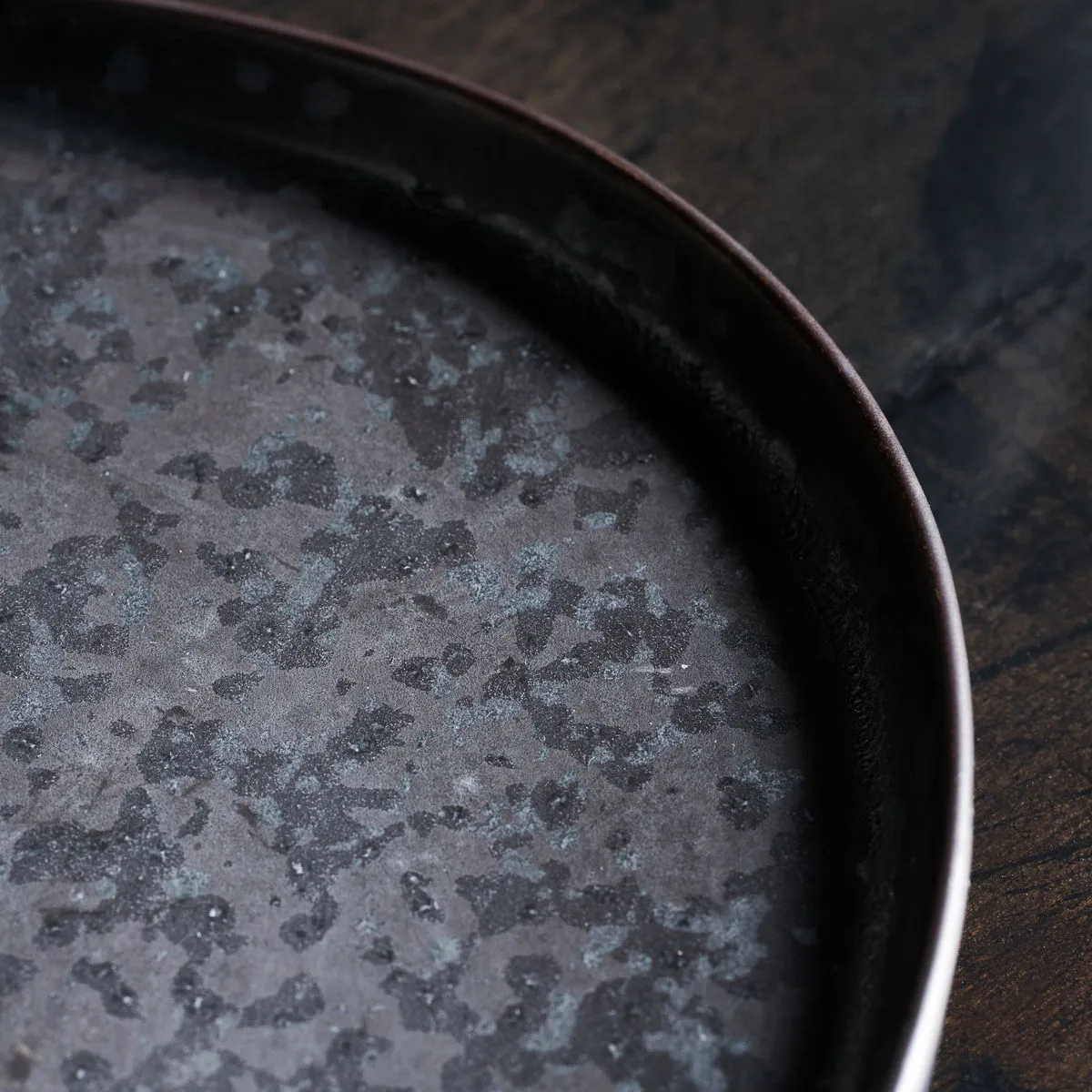 Piatto da portata Pion 19,6x31 cm, Nero-marrone House Doctor