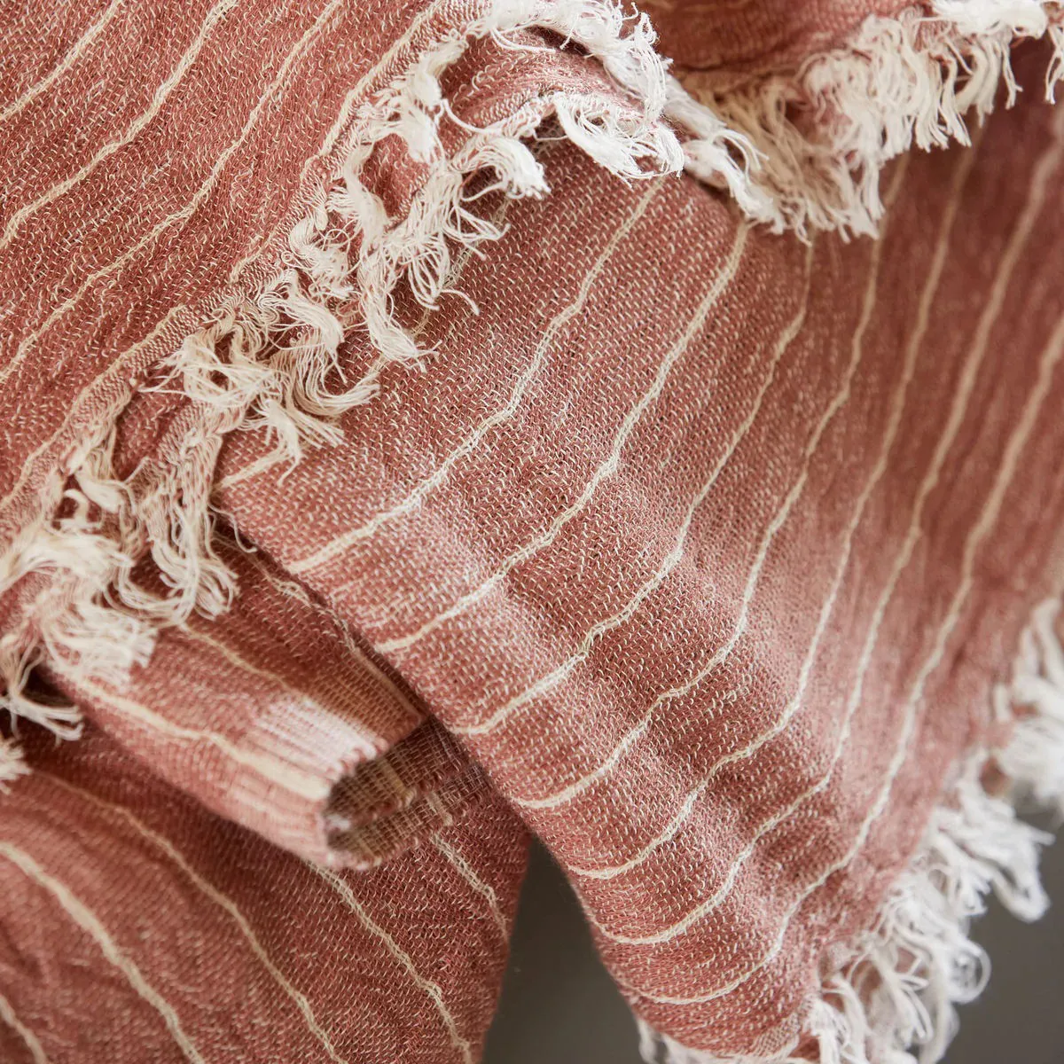 Plaid a strisce Alice 140x200 cm, Dusty berry House Doctor