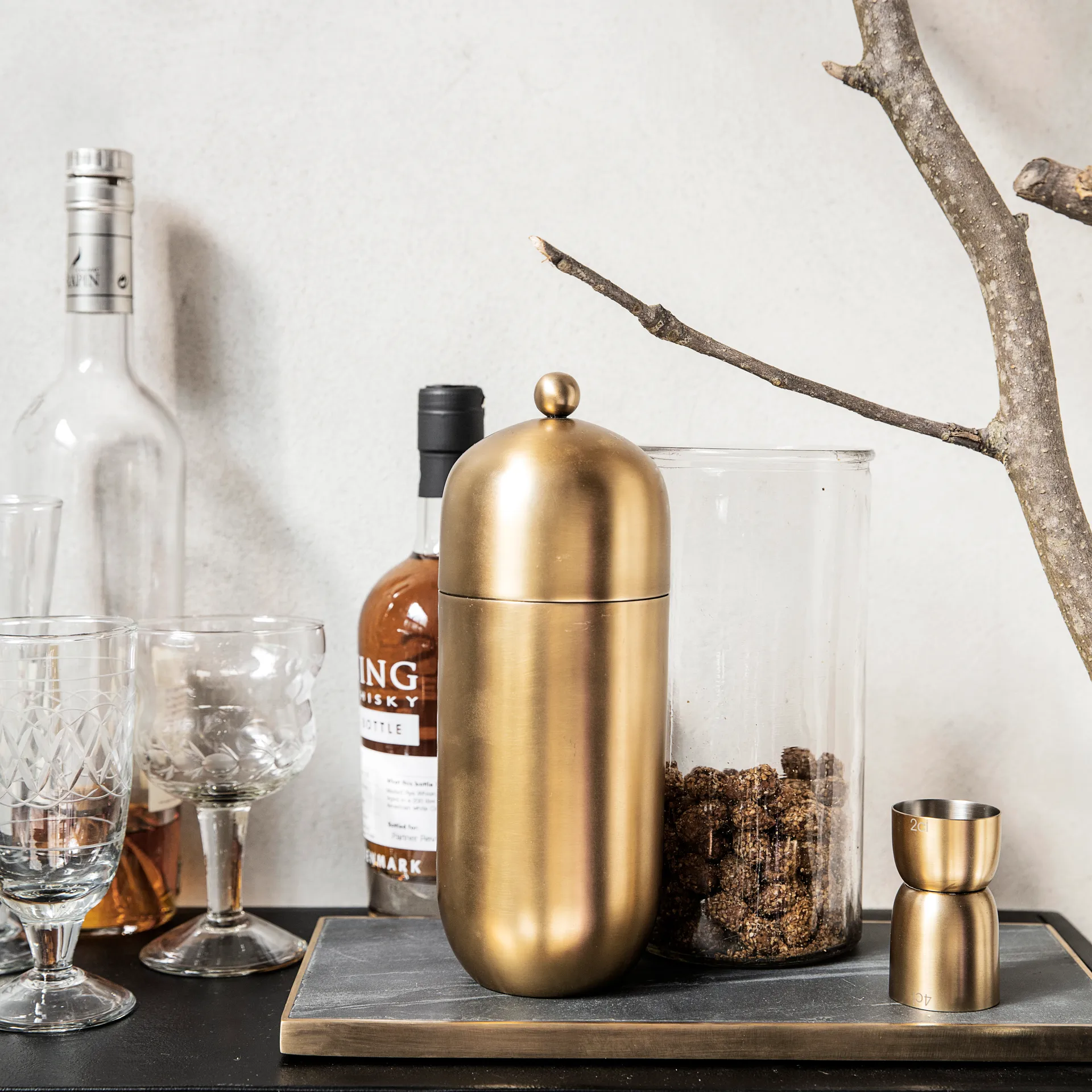 Shaker per cocktail Alir, ottone House Doctor