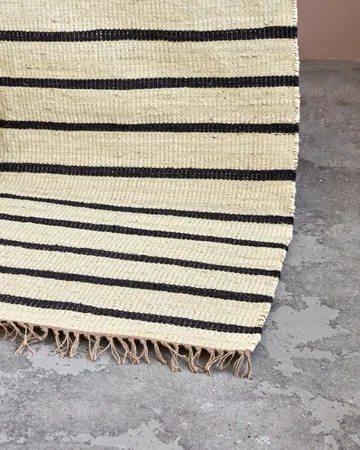 Tappeto Sima 180x180 cm - Nero-natura - House Doctor