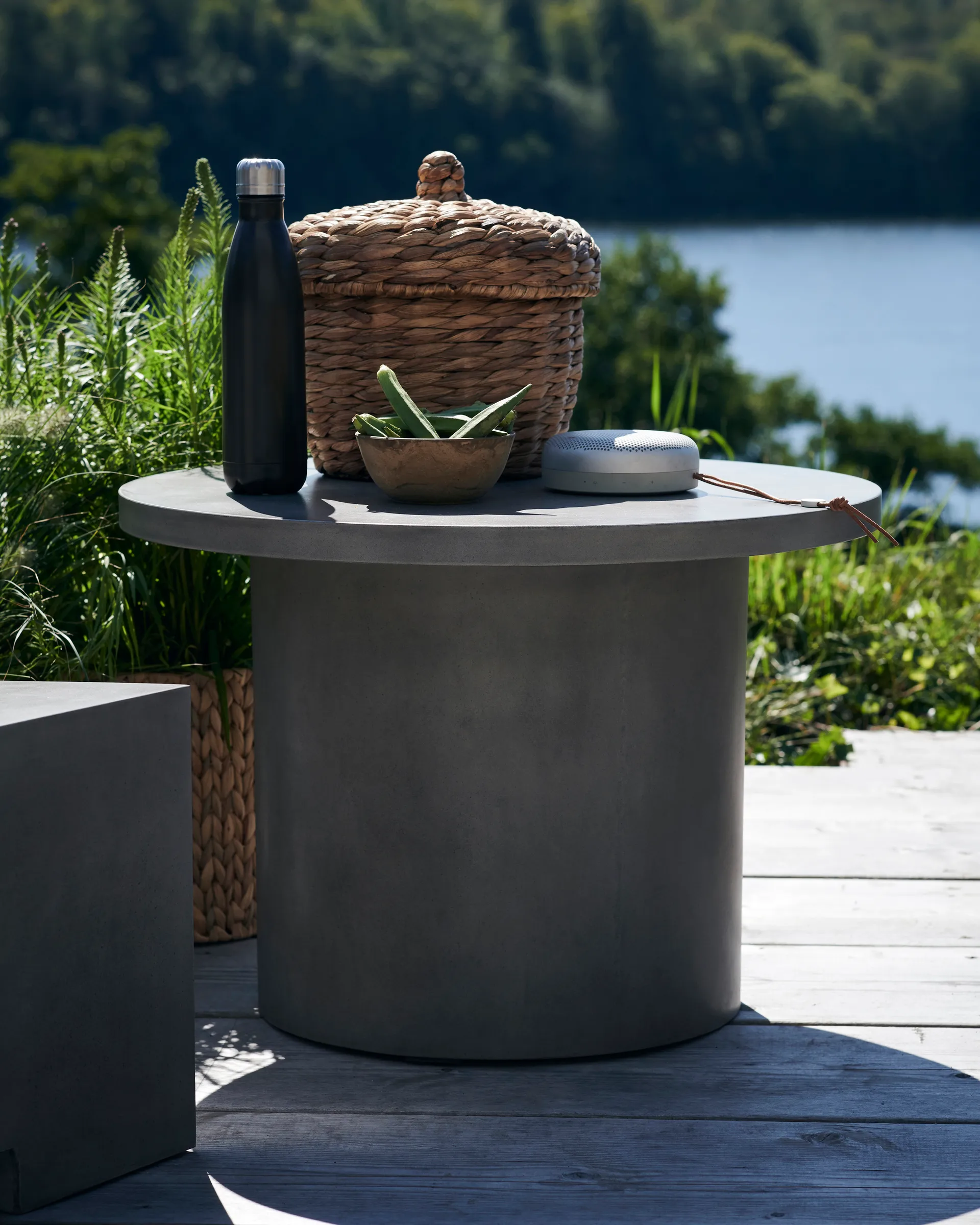 Tavolo Stone Ø 65x45 cm, Cemento House Doctor