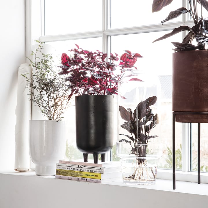 Vaso da fiori con piede Jang nero, 26 cm House Doctor