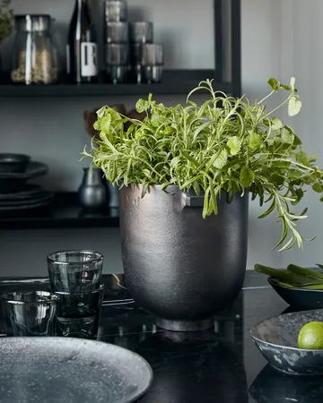 Vaso da fiori Foem Ø 20 cm - Ottone brunito - House Doctor