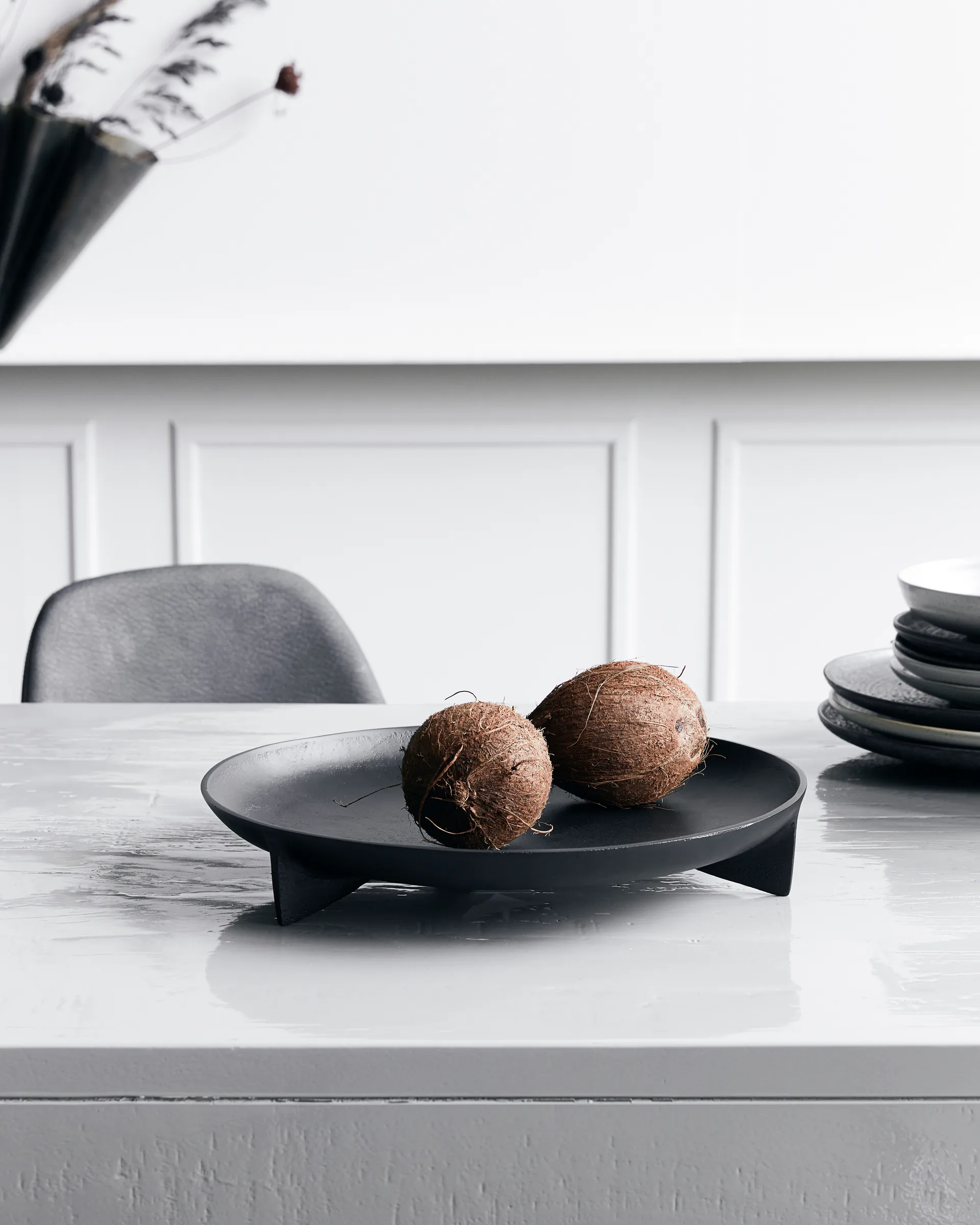 Vassoio in ghisa Ø 38 cm, Nero House Doctor