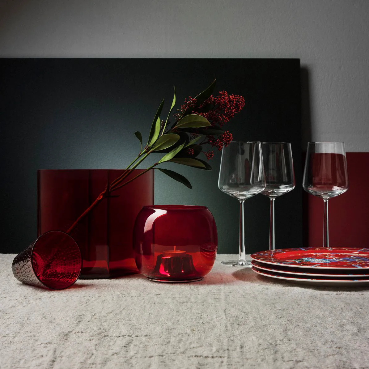 Bicchieri da vino rosso Essence confezione da 4 , confezione da 4 Iittala