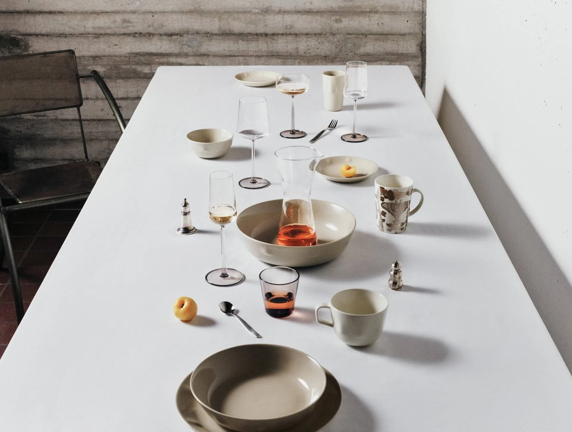 Piatto fondo Solare Ø22 cm, Sand Iittala