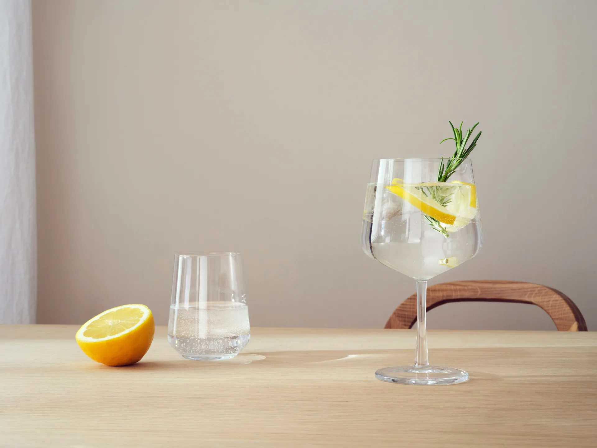 Set iniziale cena Essence & Dots 32 pezzi - Bianco crema,  Iittala