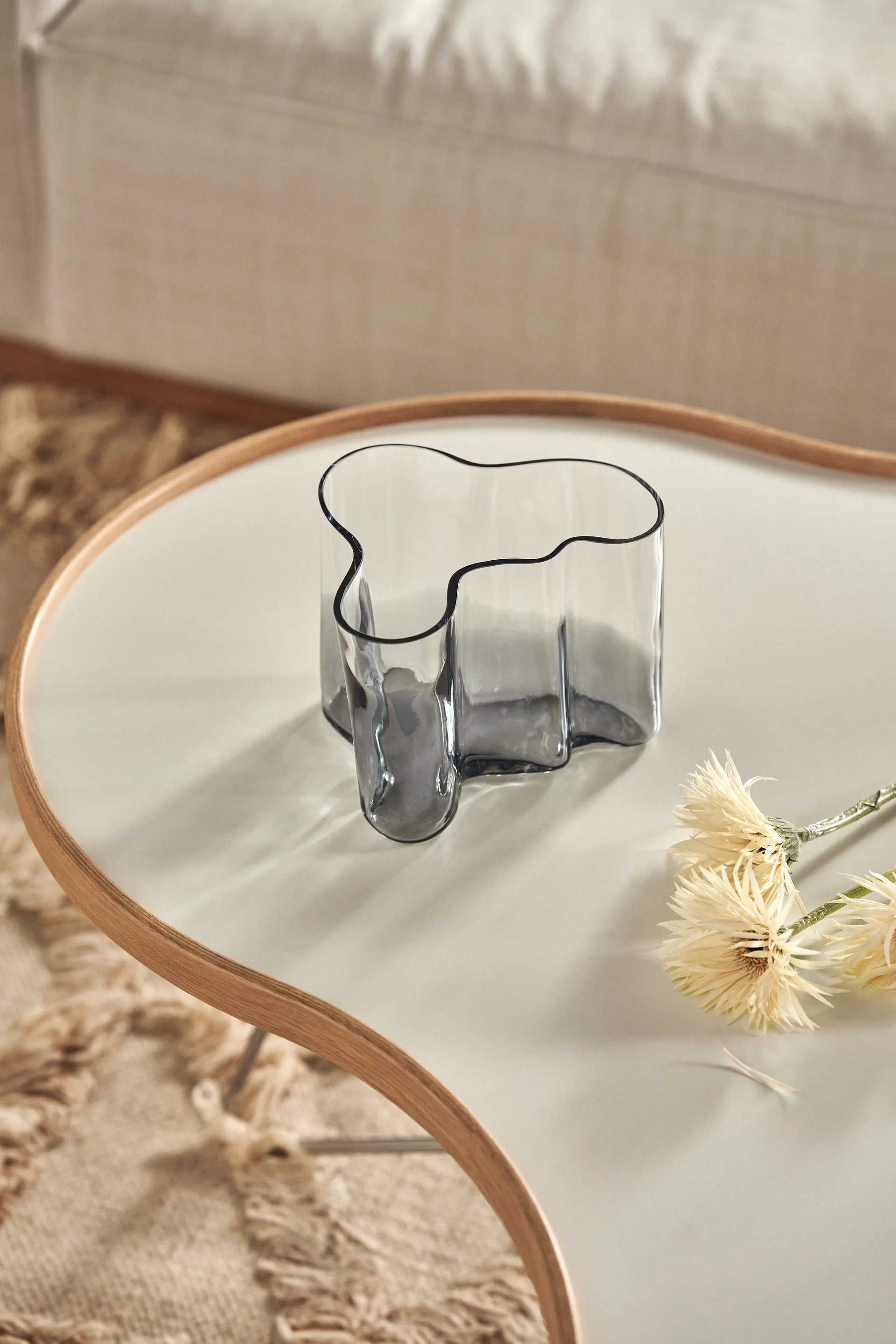 Vaso Alvar Aalto Limited Edition 140 mm, Chiaro-grigio scuro Iittala