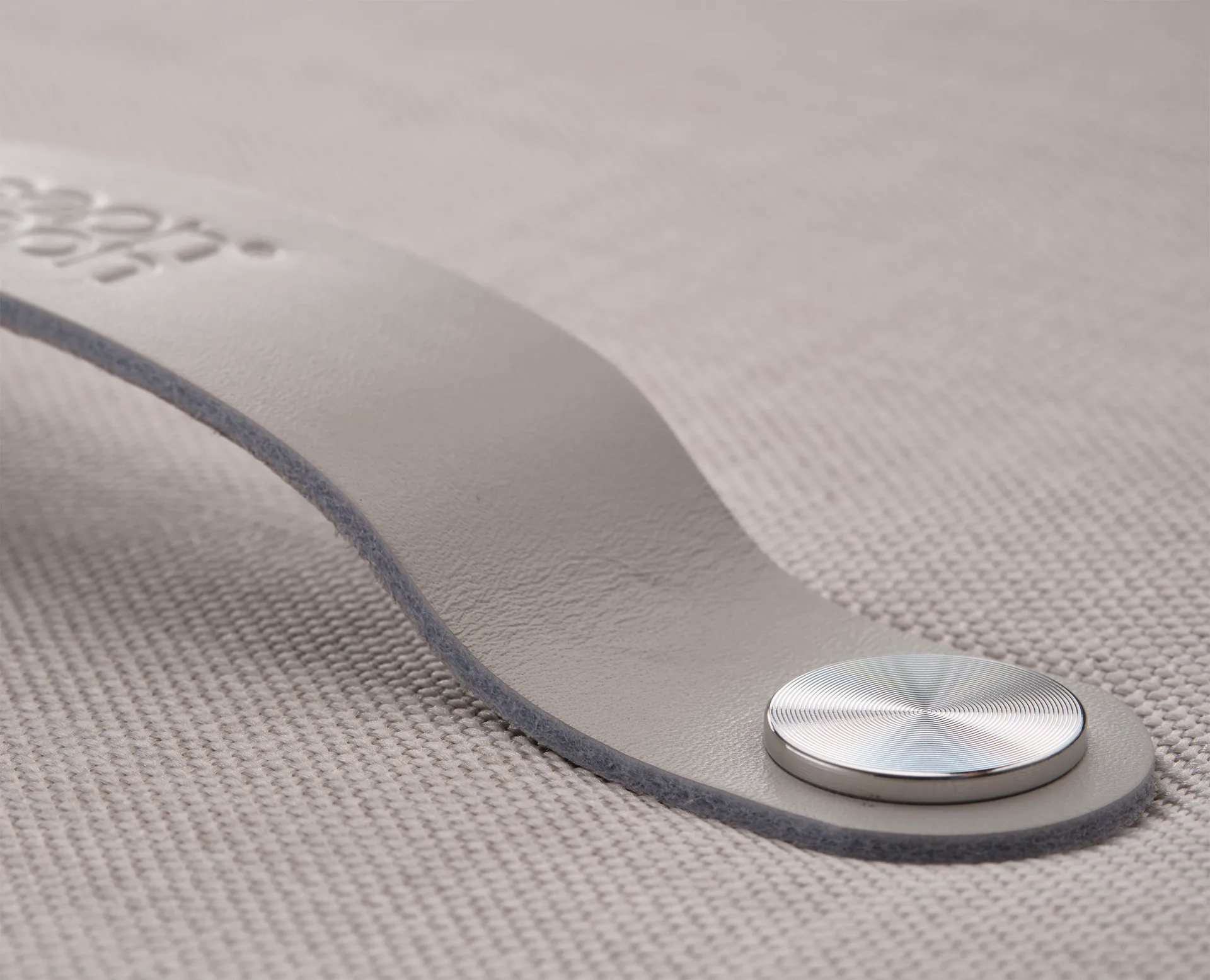 Cesta portabiancheria Tota Luxe 90 L, Ecru Joseph Joseph