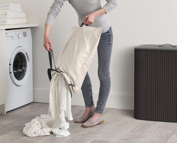 Cesta portabiancheria Tota Luxe 90 L - Nero - Joseph Joseph