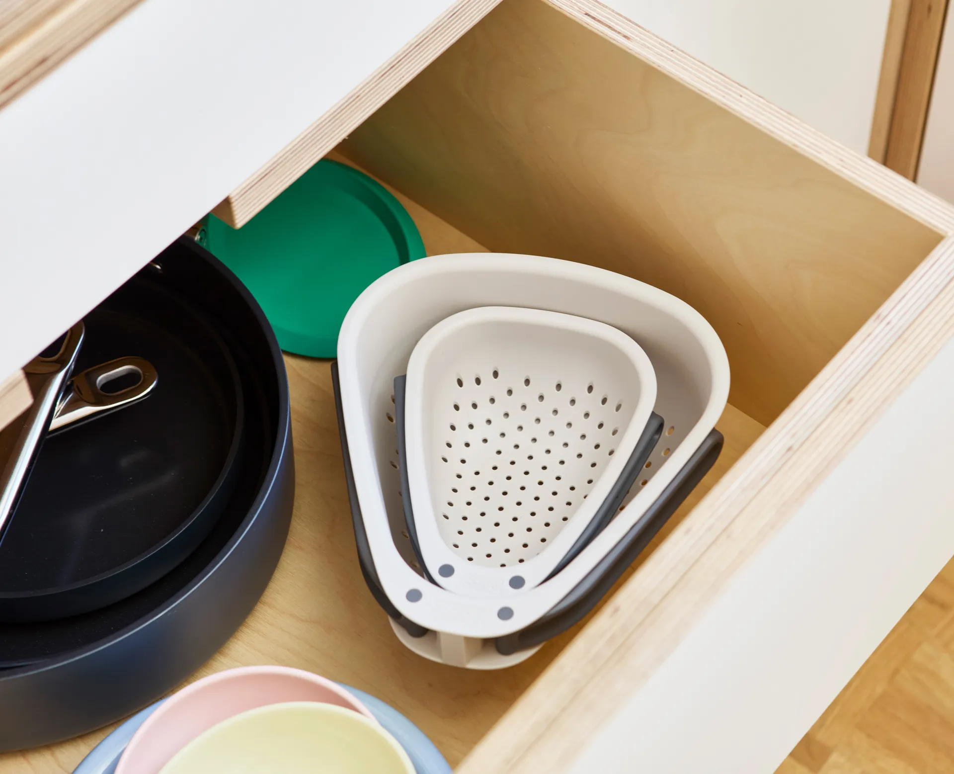 Colino pieghevole Droplet stone, Mini Joseph Joseph