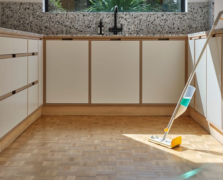 Mocio pavimento 2-in-1 Cleantech con scrubber, Pietra chiara Joseph Joseph