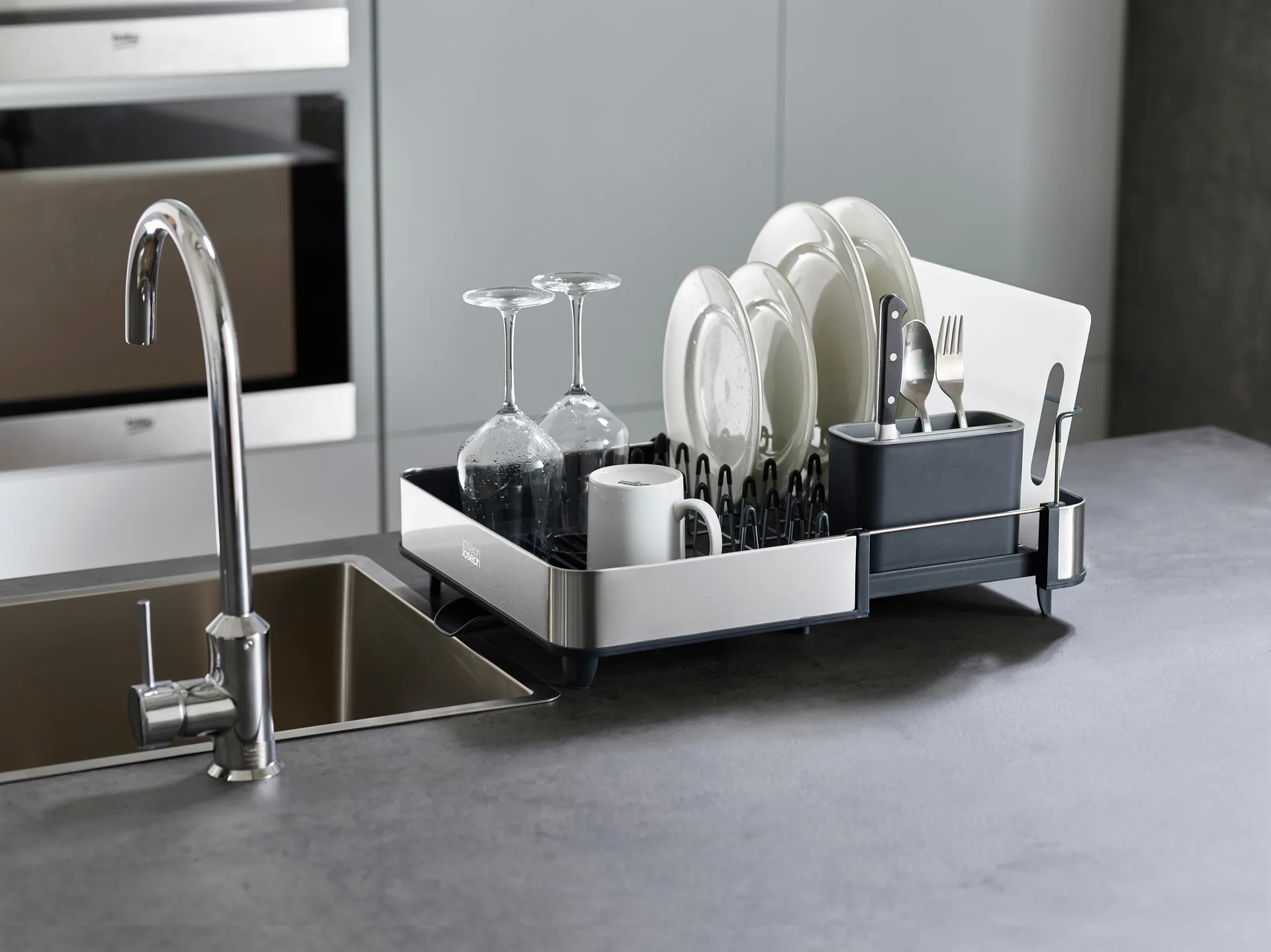 Portastoviglie estensibile Extend 35,3 cm, Grigio Joseph Joseph