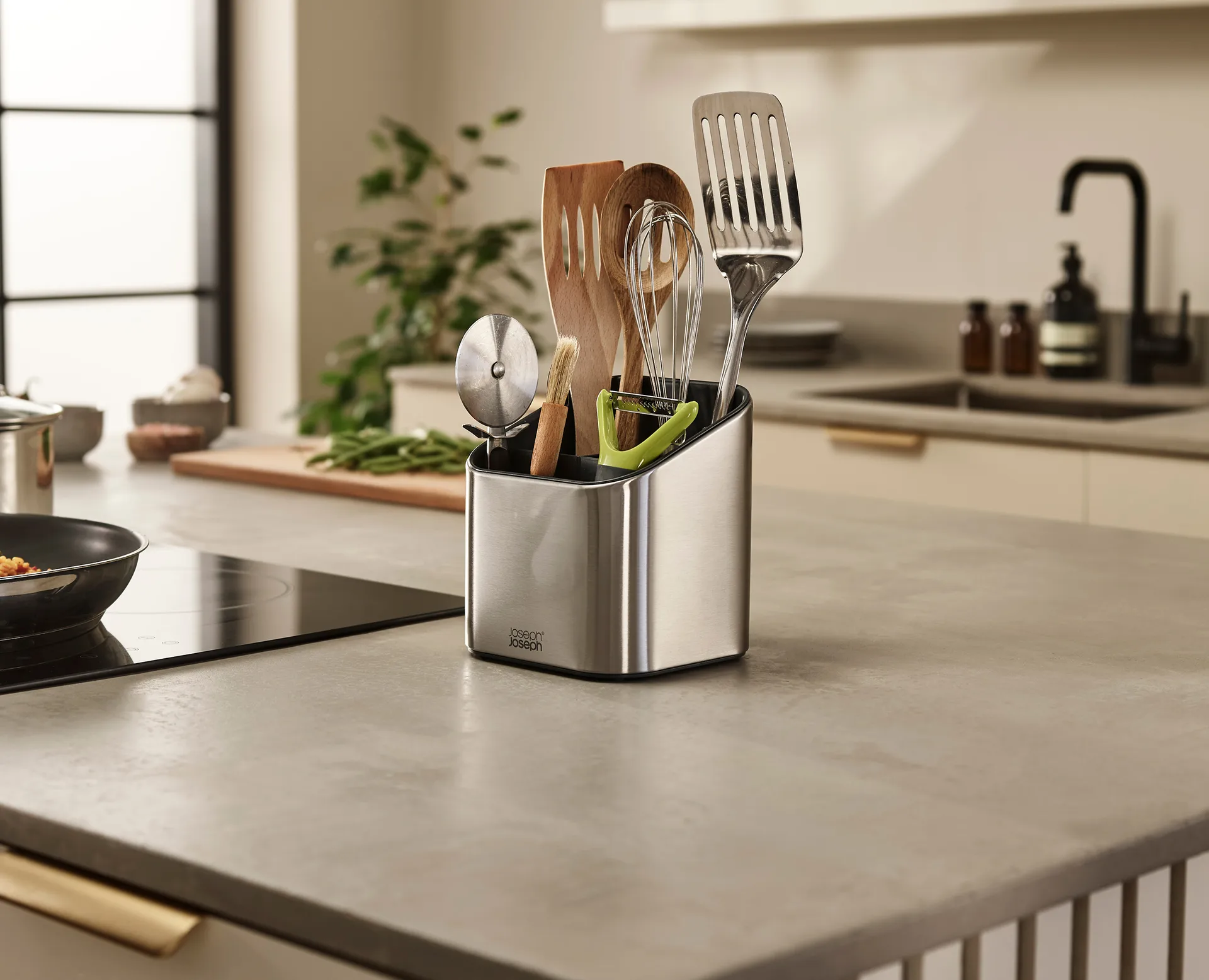 Portautensili Surface 16,9 cm, Grigio Joseph Joseph