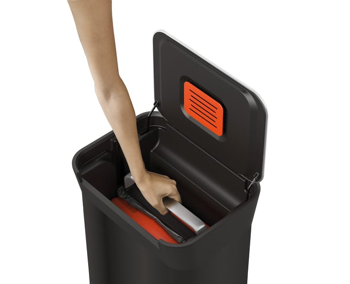 Secchio compattatore con pedale Joseph Joseph Titan 30 L, Nero carbone Joseph Joseph
