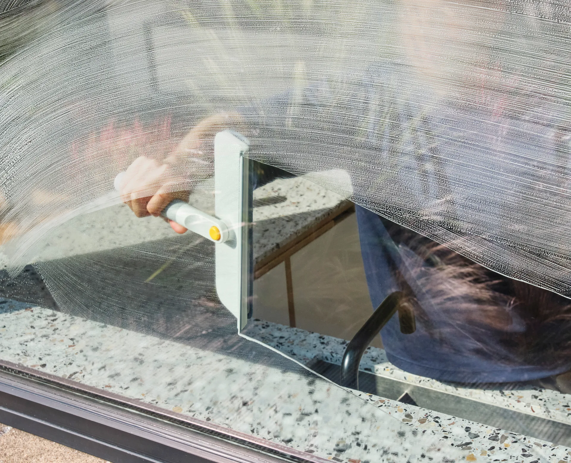 Tergivetro 2-in-1 Joseph Joseph Cleantech, Pietra Joseph Joseph