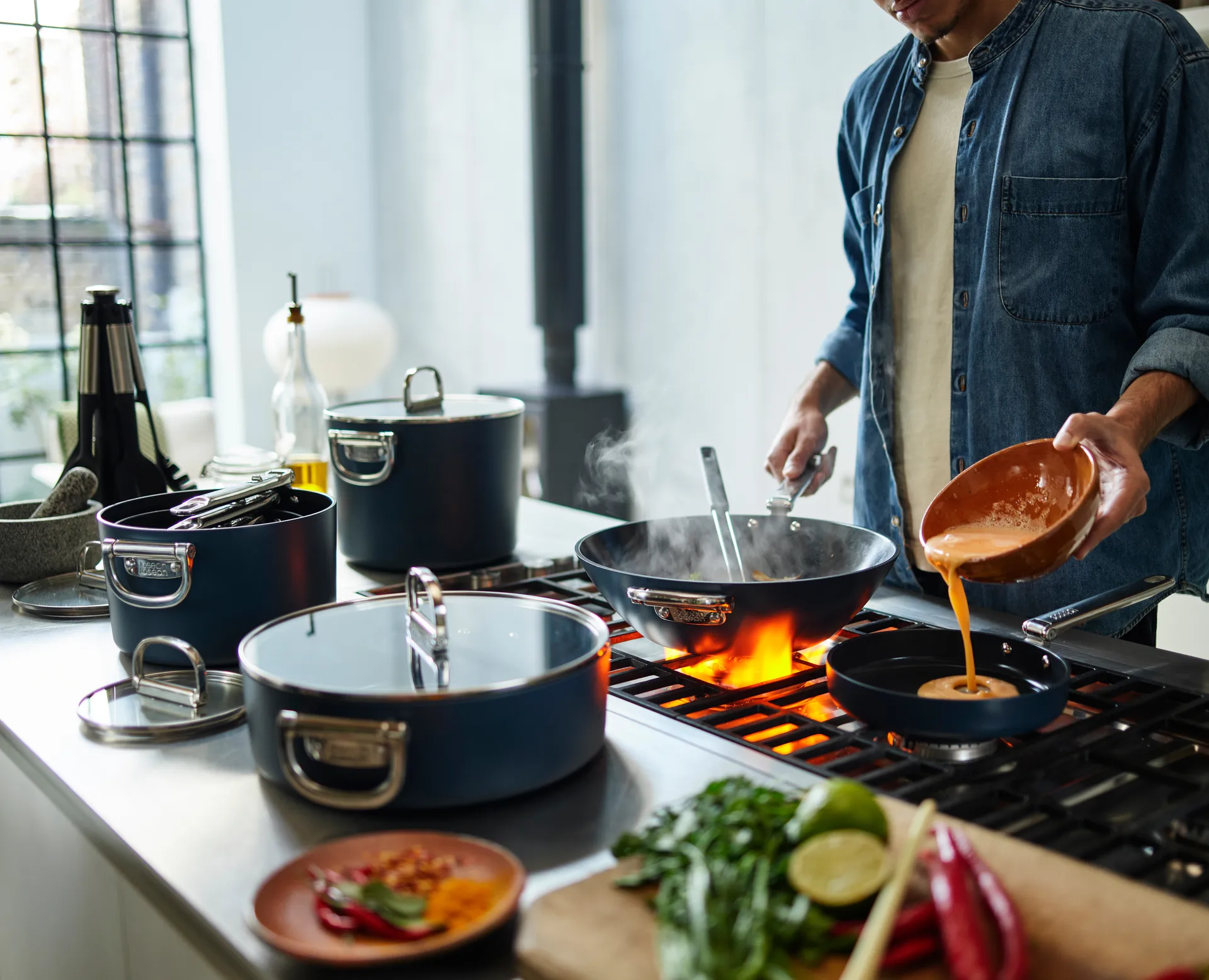 Wok antiaderente Space, Ø32 cm Joseph Joseph