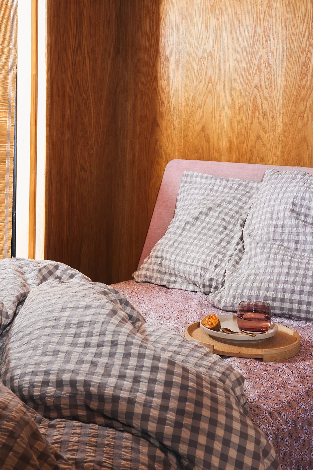 Set da letto Bæk&Bølge 220x220 cm, grigio-betulla Juna