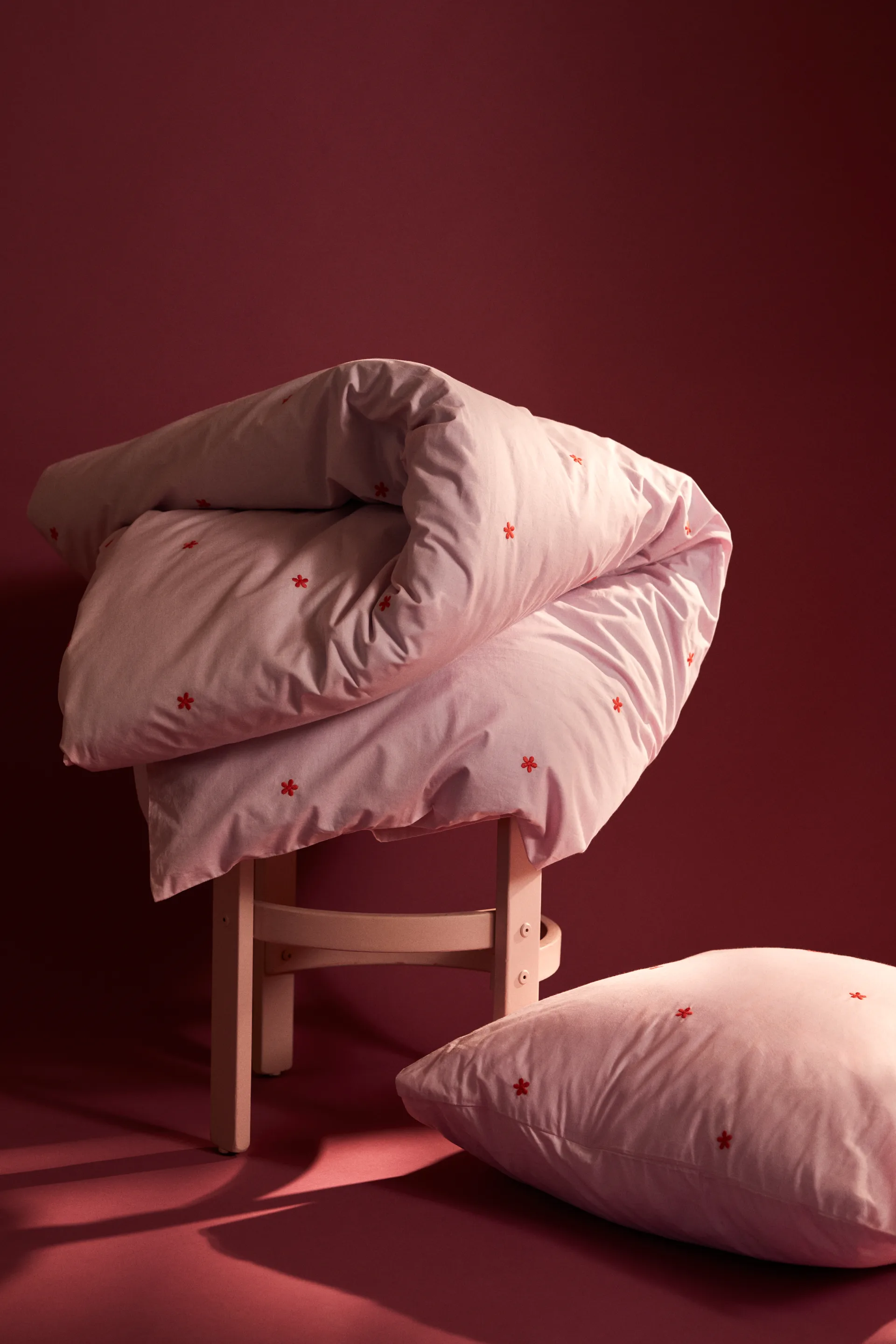 Set da letto Daisy 220x220 cm, Rosa-rosso Juna