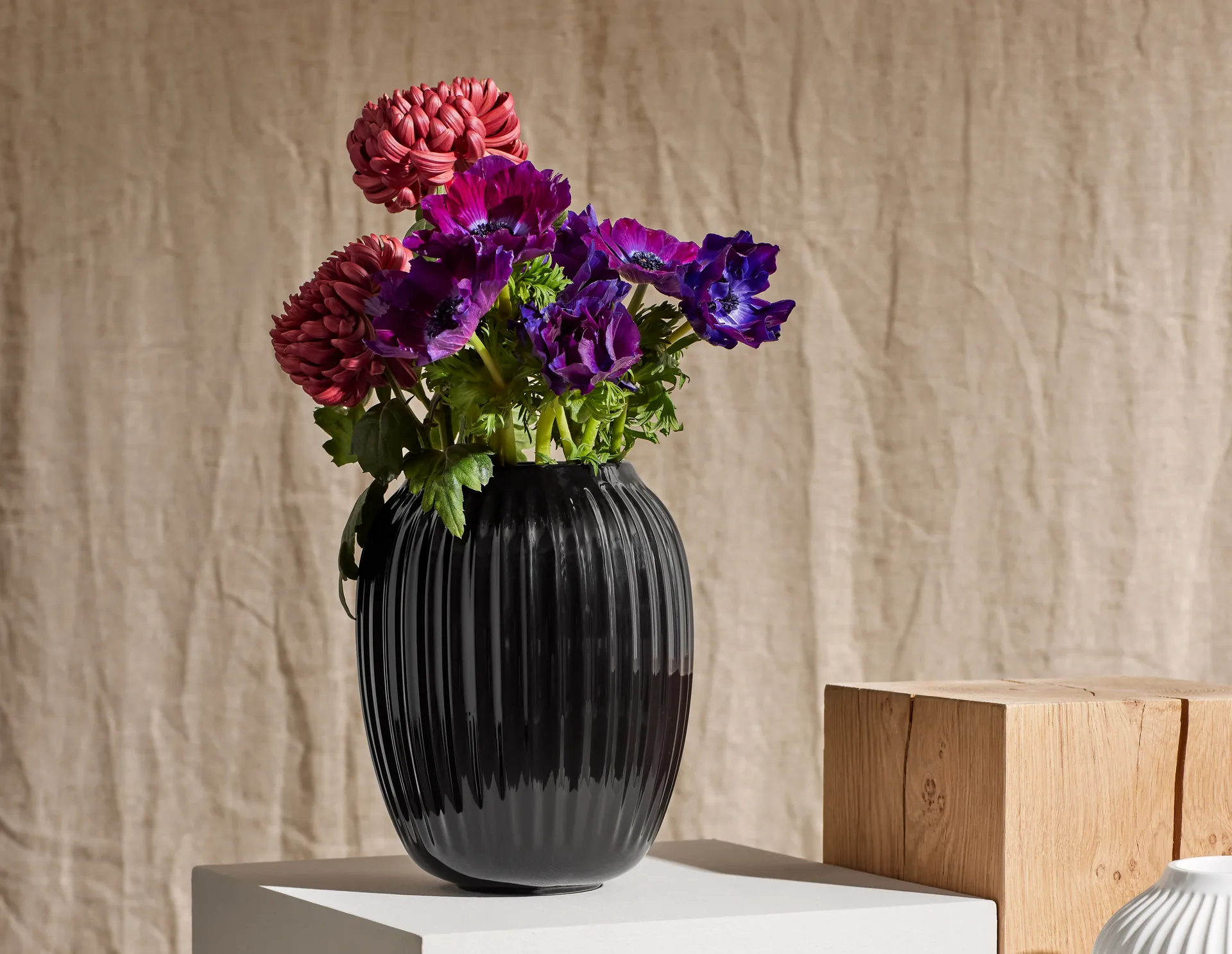 Vaso Hammershøi, Nero, medio 21 cm Kähler