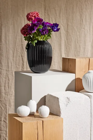 Vaso Hammershøi - Nero, medio 21 cm - Kähler