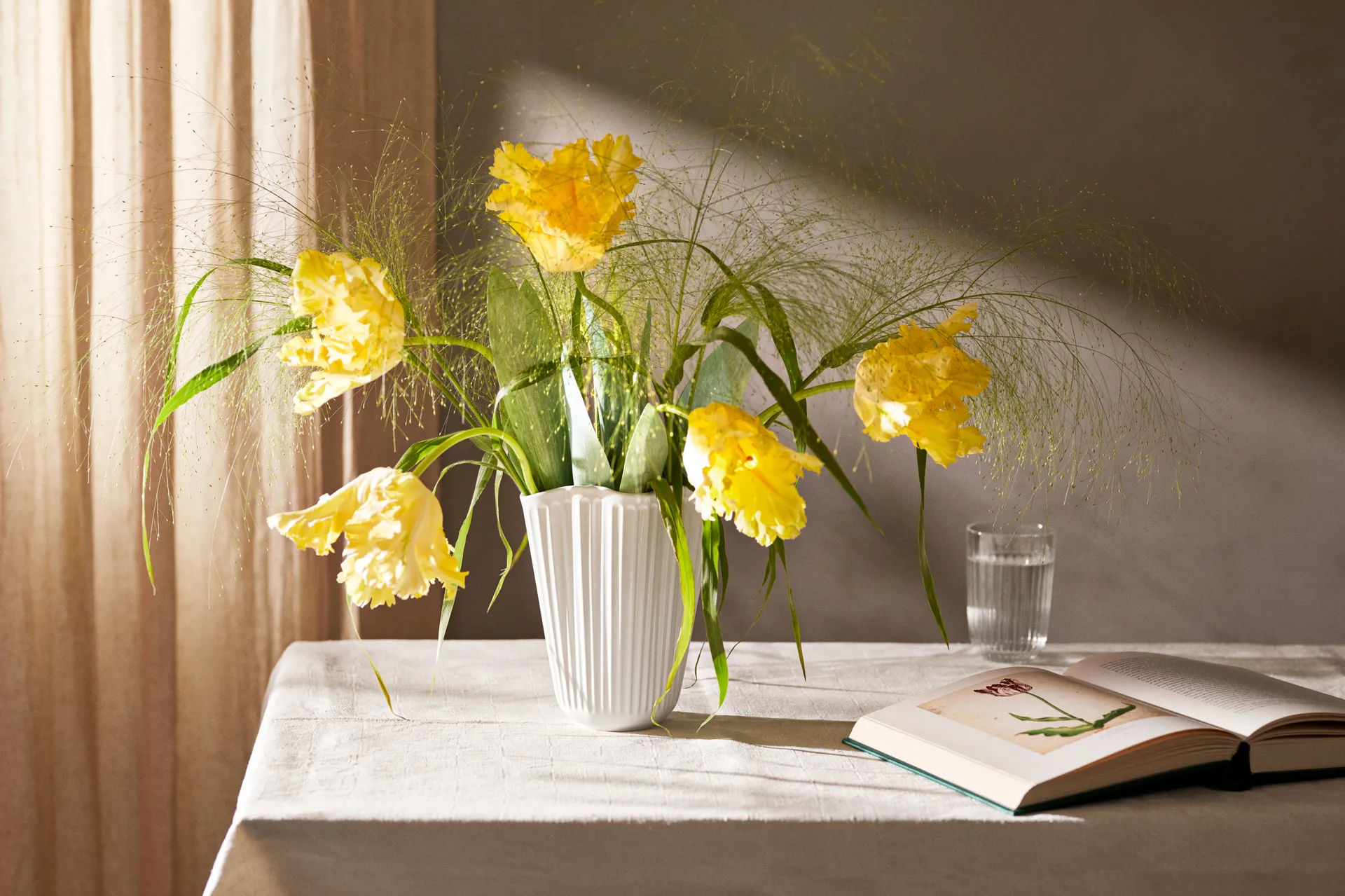 Vaso Hammershøi unfold, Bianco, 20,5 cm Kähler