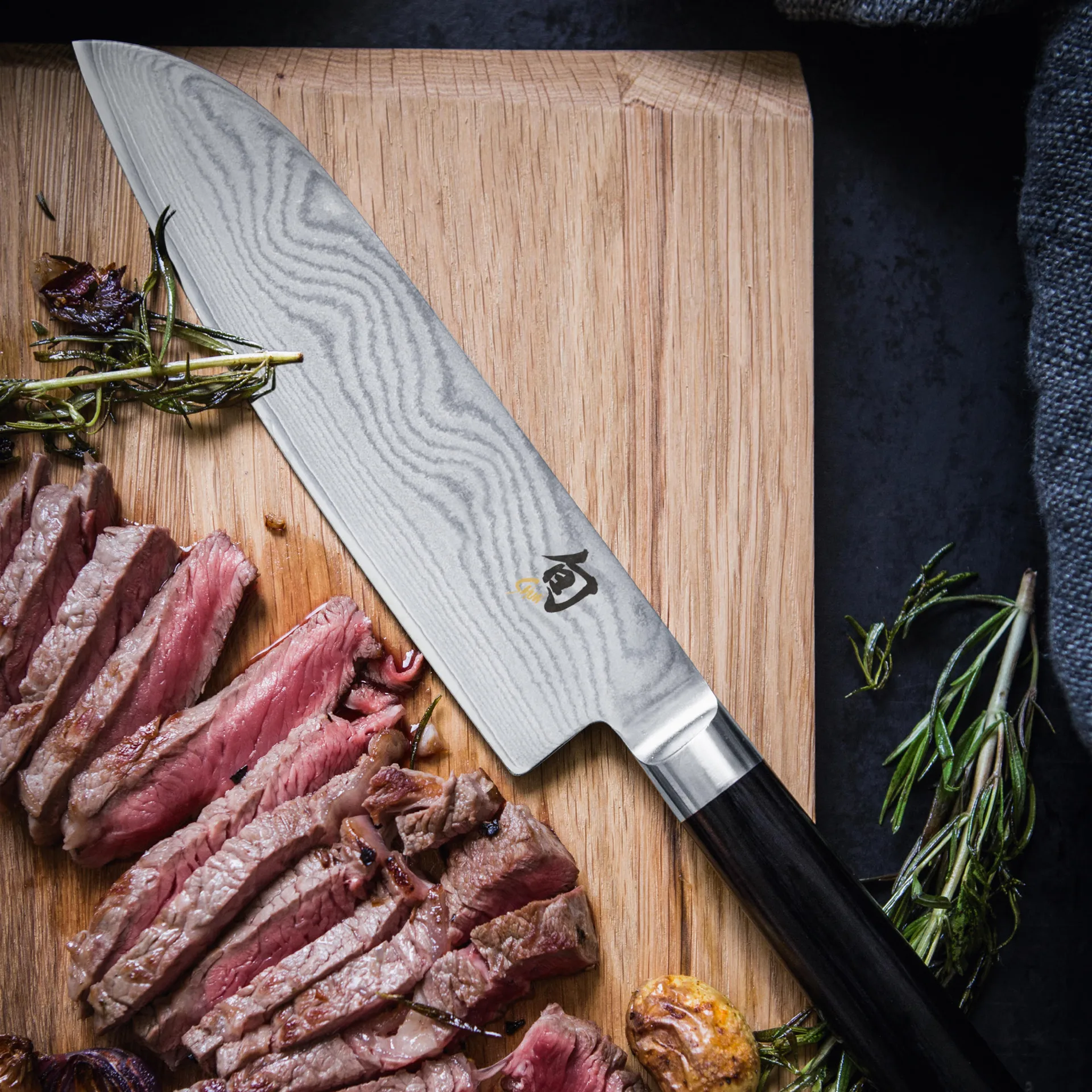 Kai Shun Classic santoku knife KAI