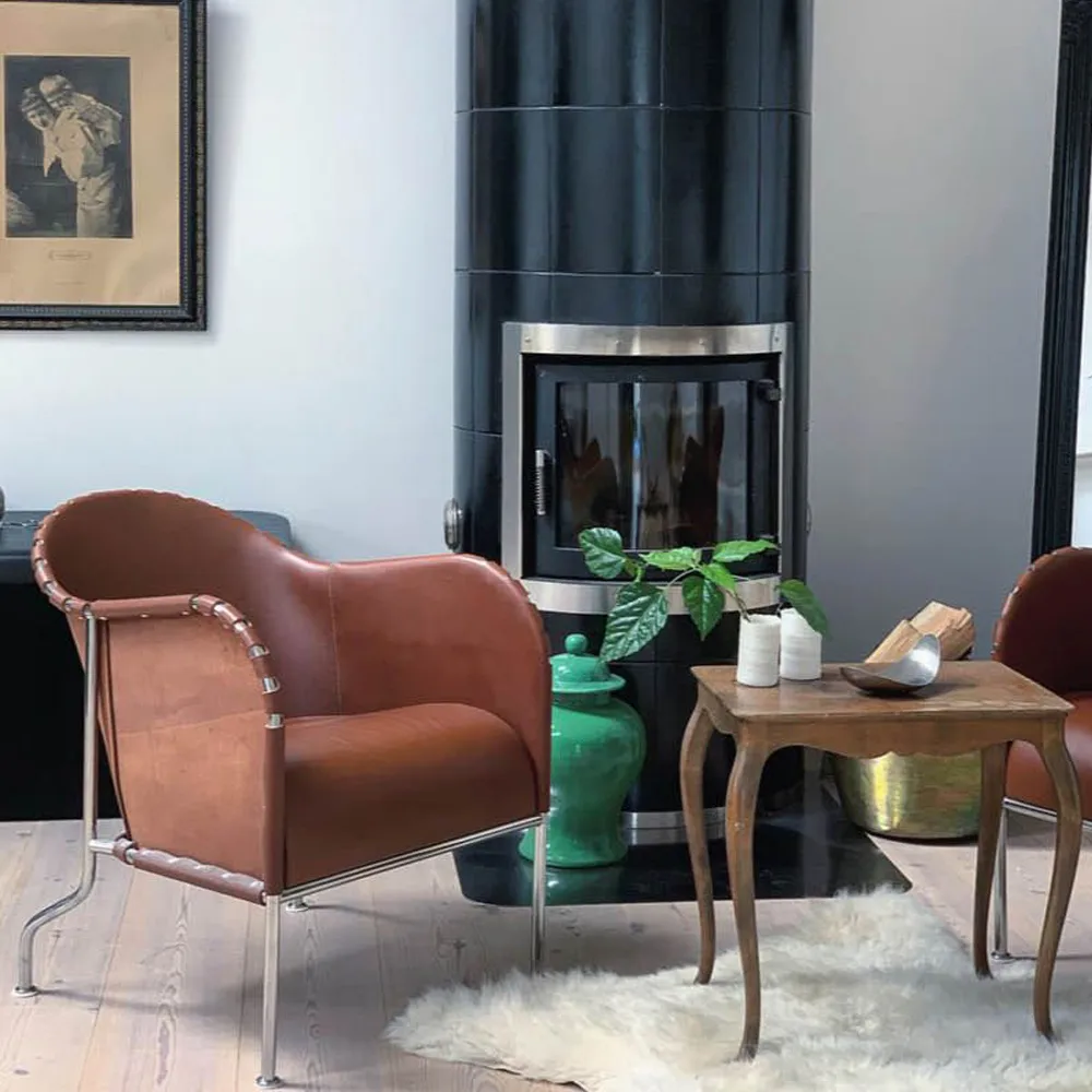 Poltrona Bruno, Cuoio pieno fiore concia al cromo-colore cognac Källemo