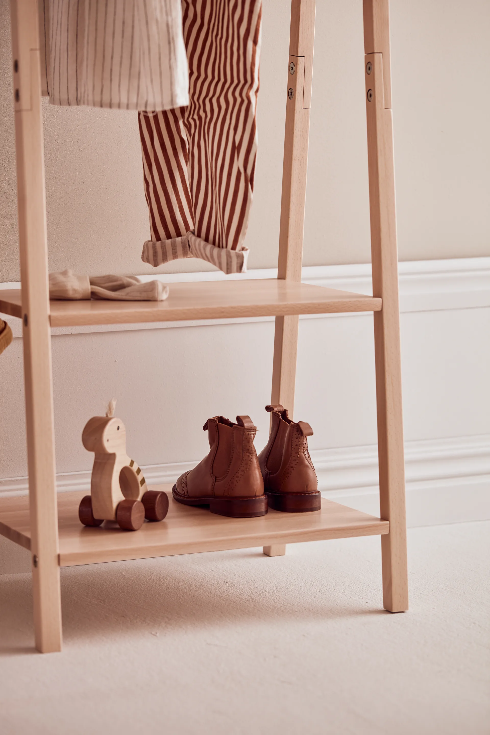 Appendini Saga blonde, Faggio Kid's Concept