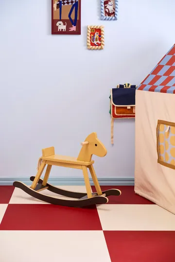 Cavallo a dondolo Kid's Concept - Giallo miele - Kid's Concept