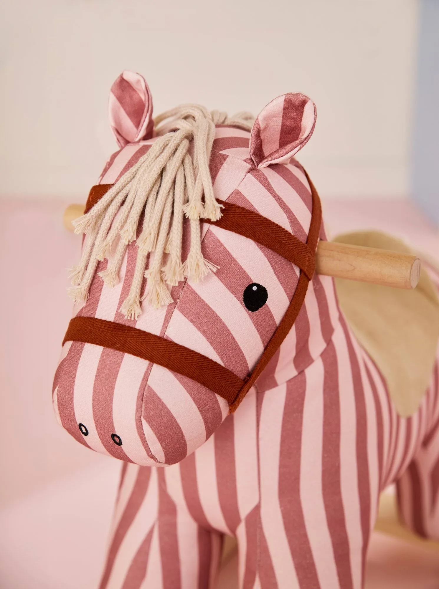 Cavallo a dondolo Kid's Concept, Mila Kid's Concept