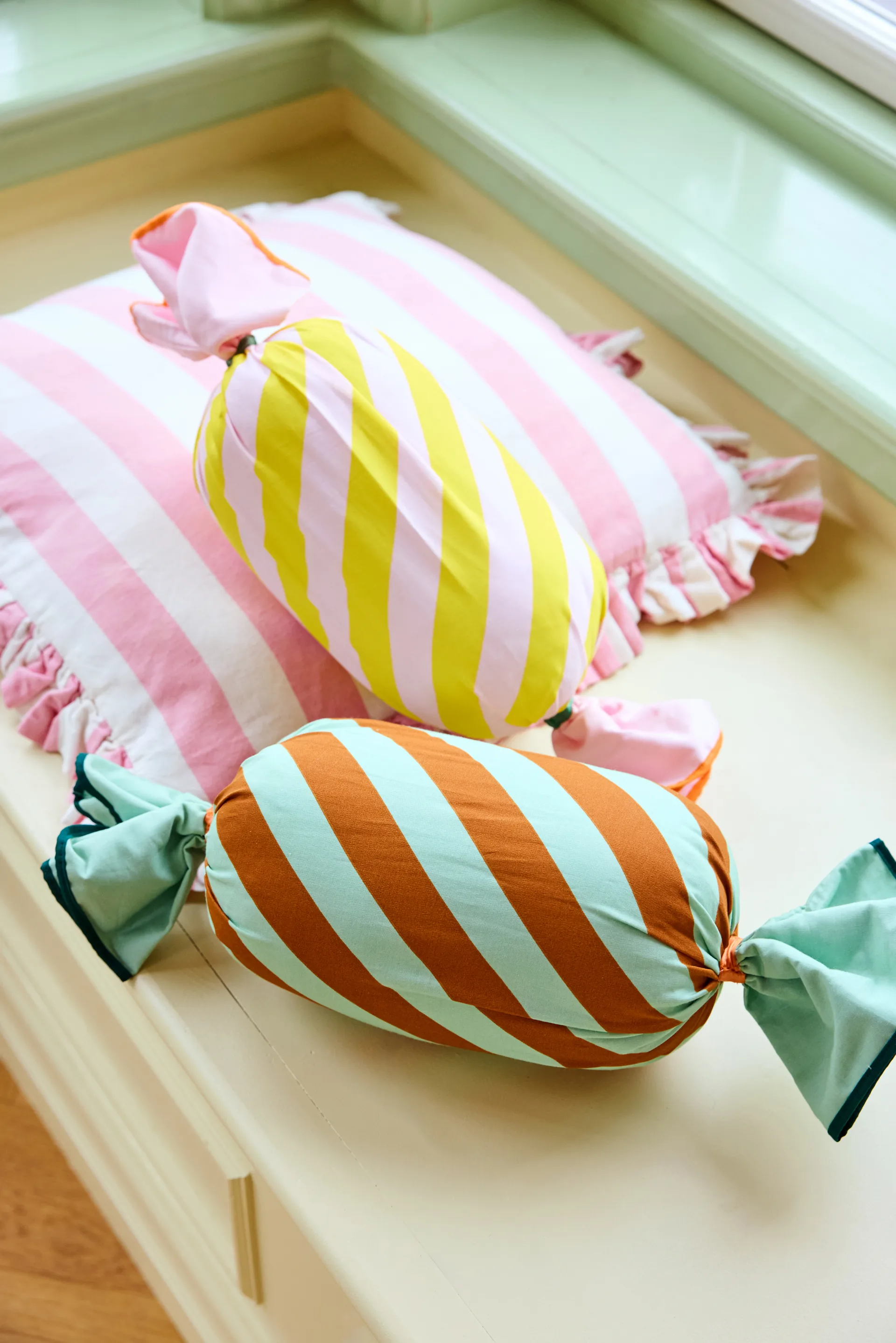 Cuscino Pippi Caramella, Rosa, 53x16 cm Kid's Concept