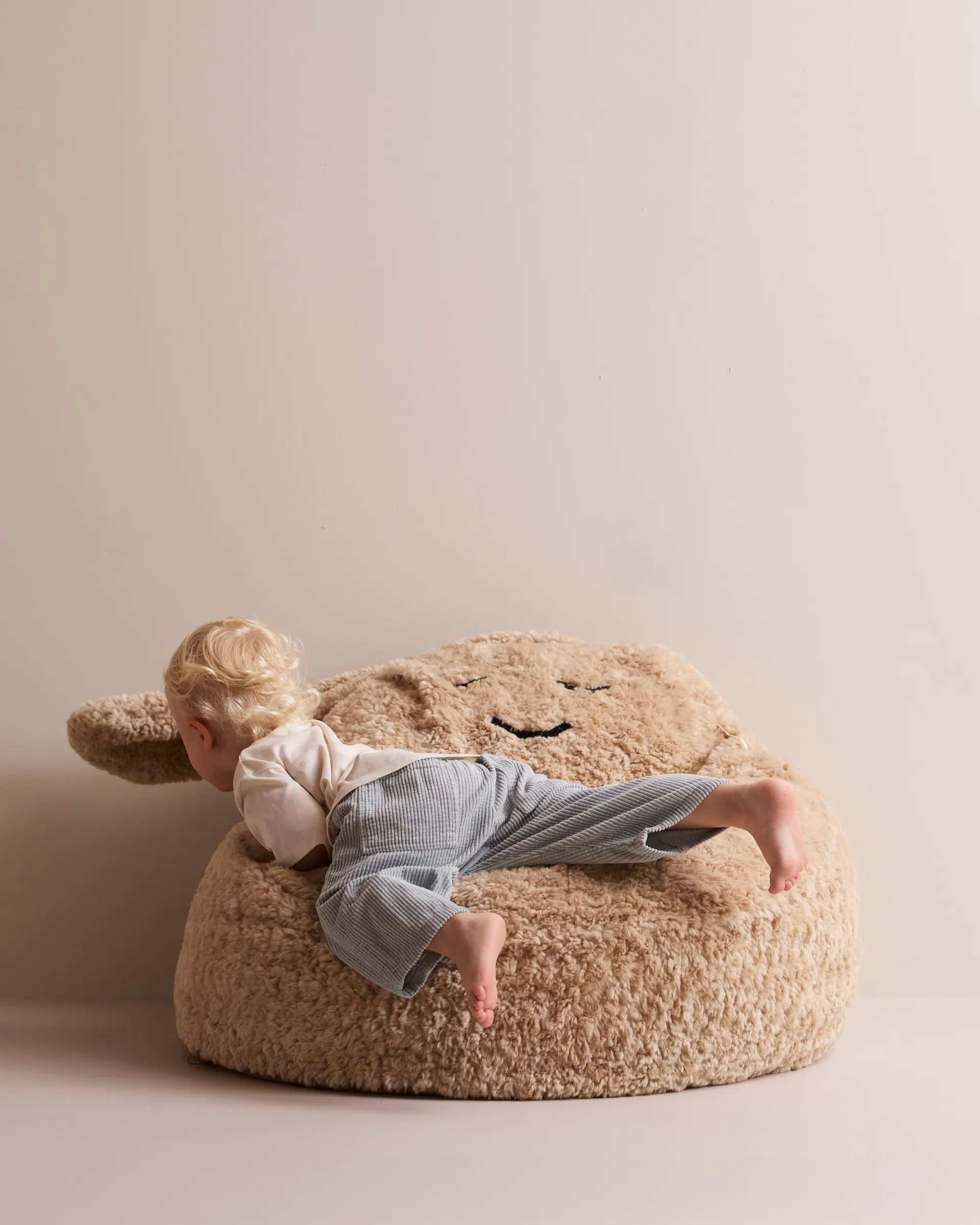 Poltrona a sacco Snuggle, Beige, Ø80x50 cm Kid's Concept