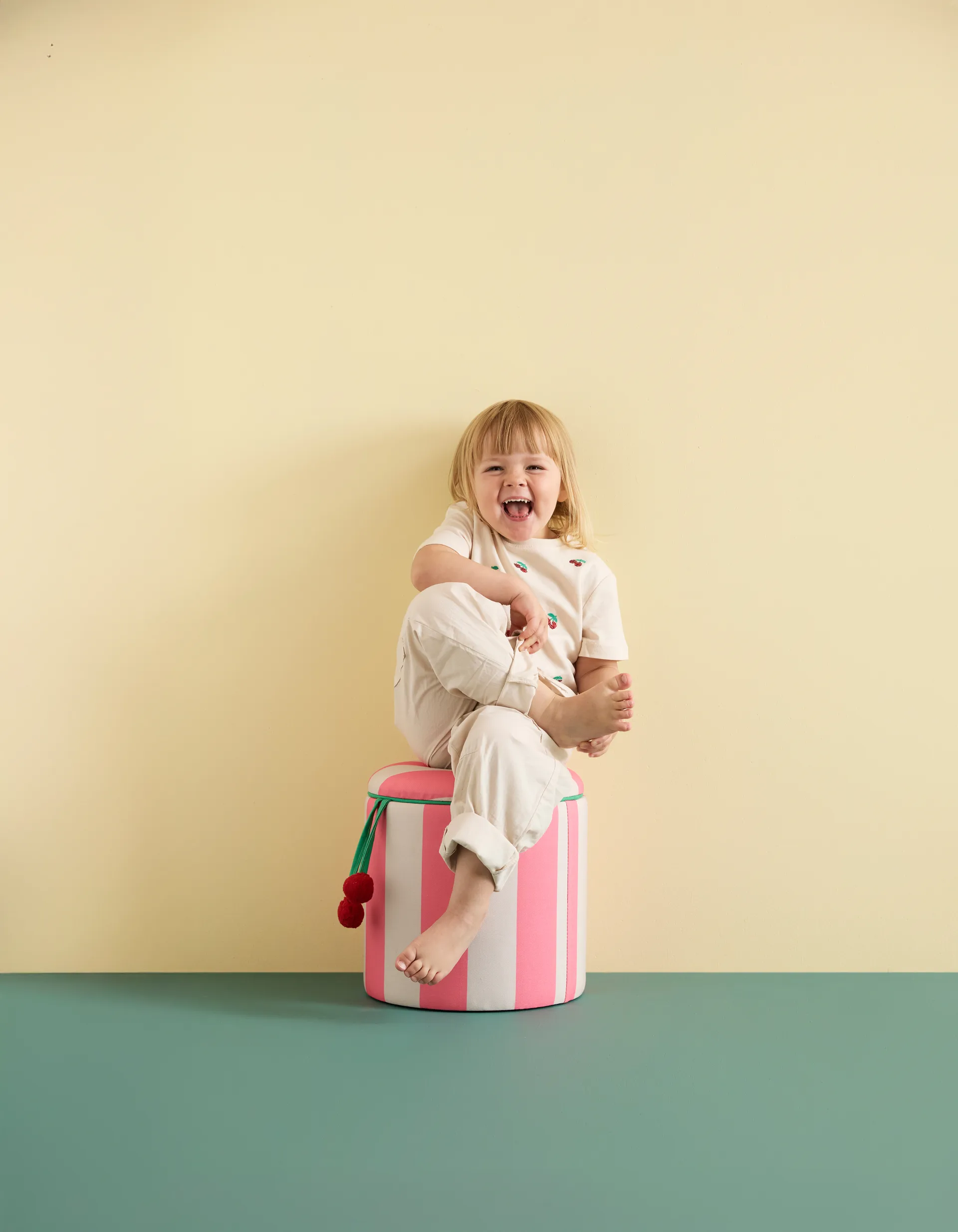 Pouf cilindrico con contenitore, Rosa, Ø40x30,5 cm Kid's Concept