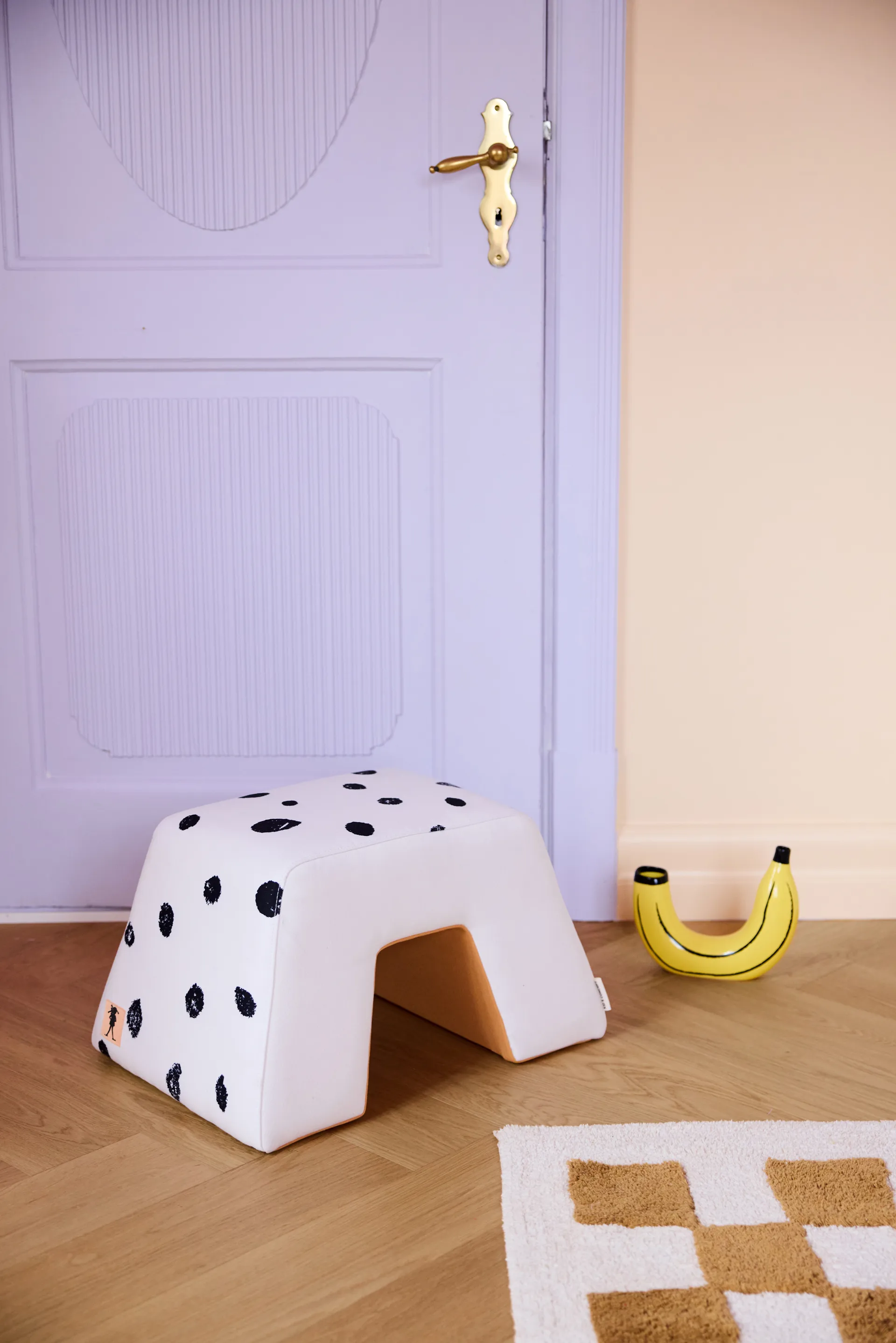 Sgabello Pippi , Bianco-arancione Kid's Concept