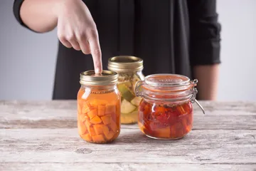 Barattolo per conserve rotondo Kilner - Trasparente-oro, 0,5 L - Kilner