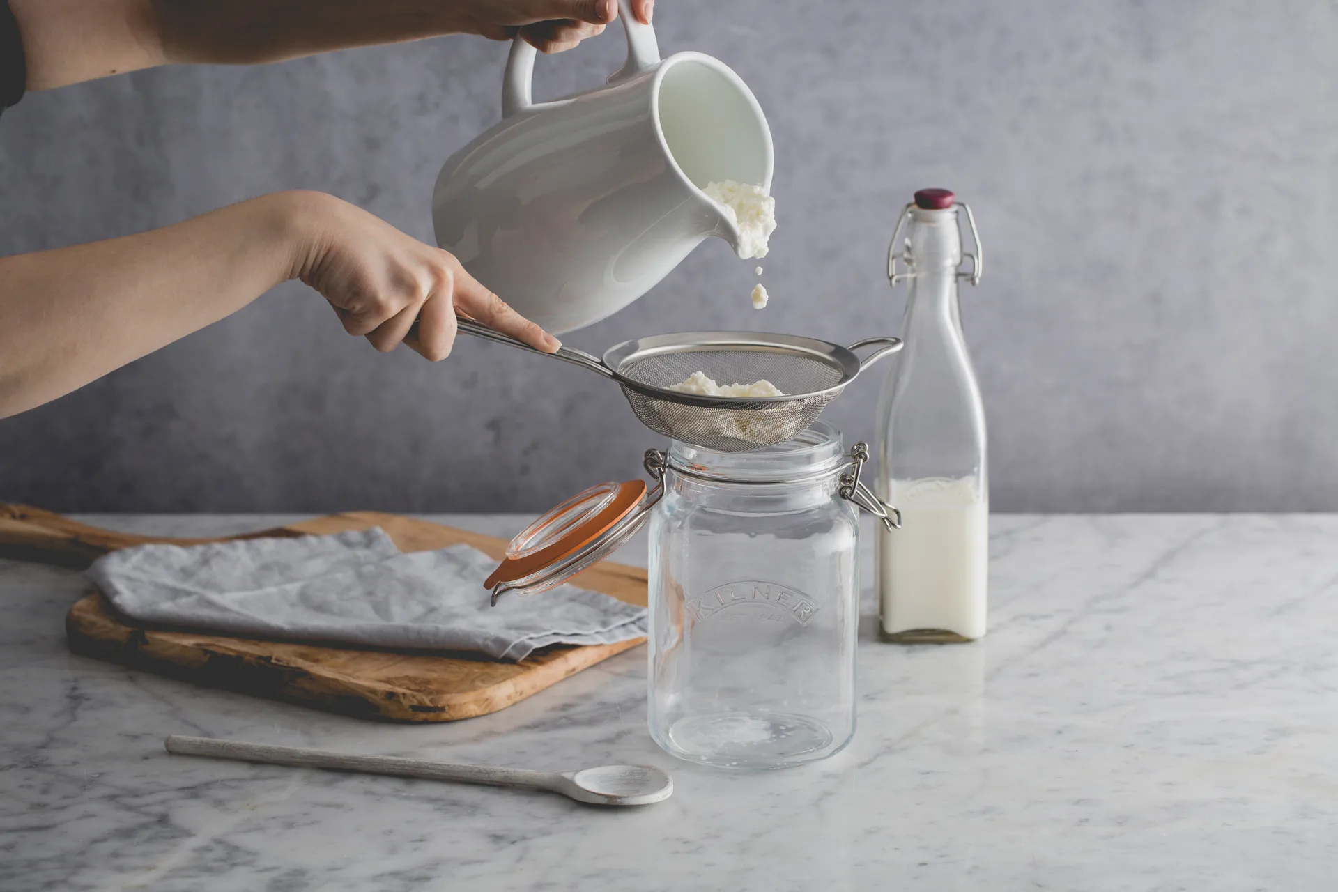 Vasetto per conserve Kilner quadrato con chiusura a leva, Trasparente, 1,5 L Kilner