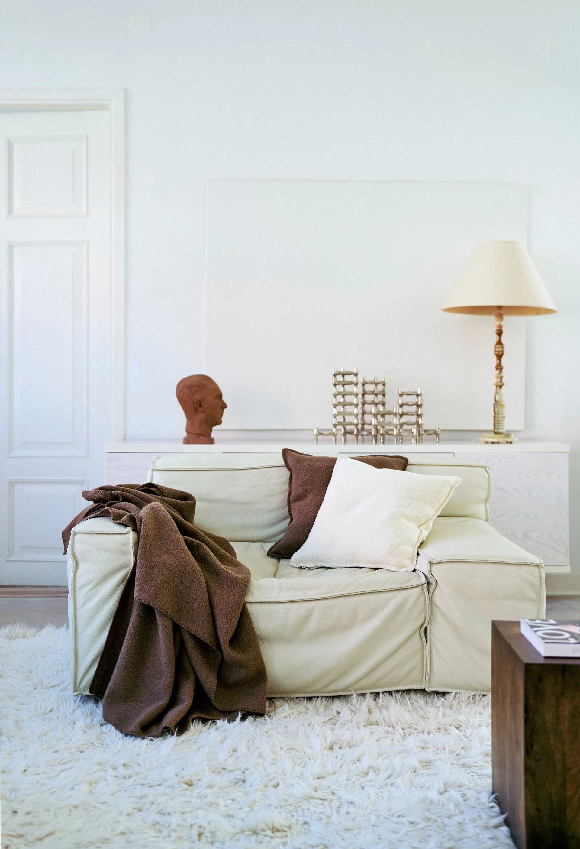 Coperta in lana Bouclé 140x200 cm, Mocha mousse Klippan Yllefabrik