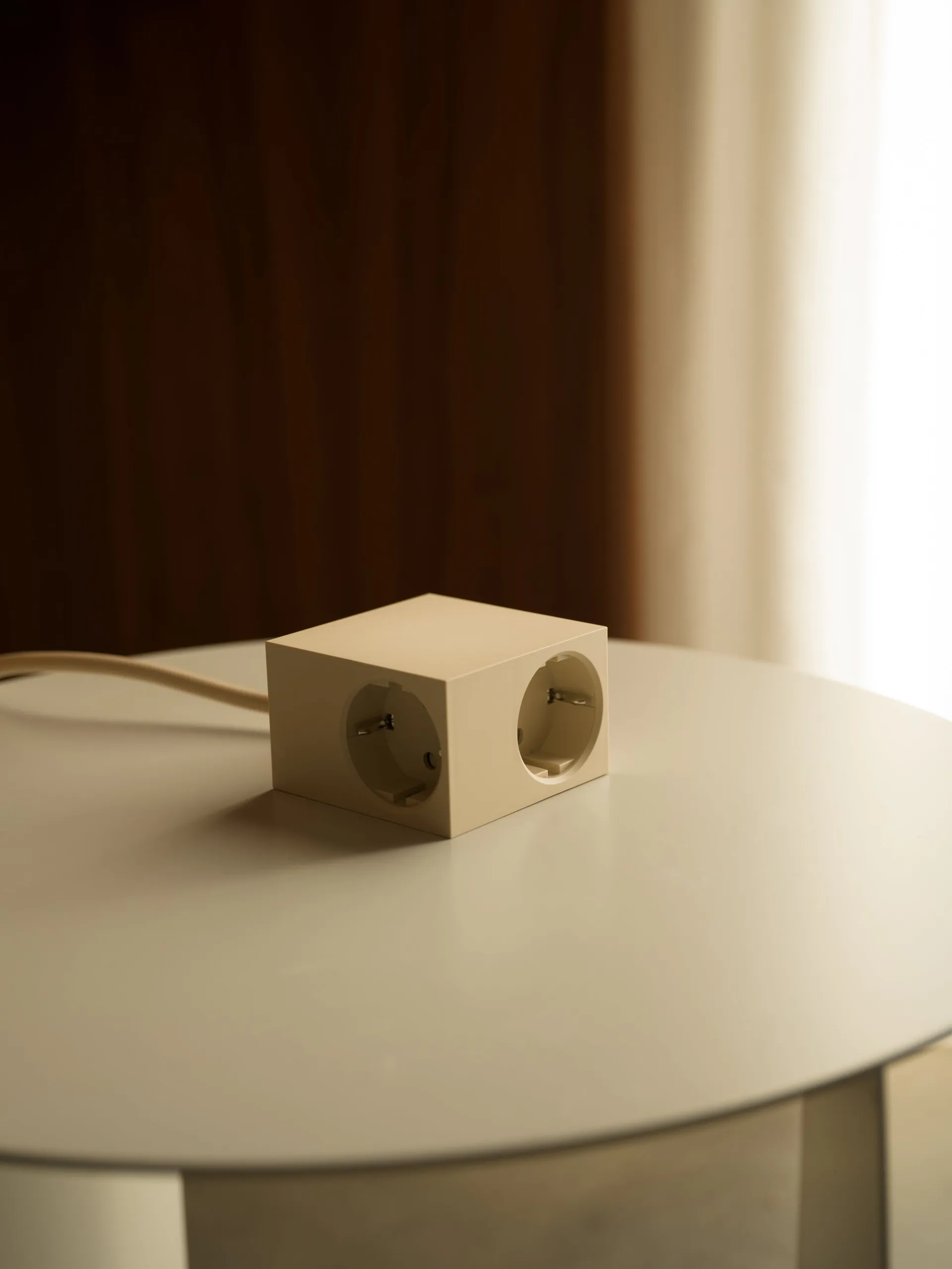 Presa multipla Cuboid 2 m, Pearled Ivory Kord