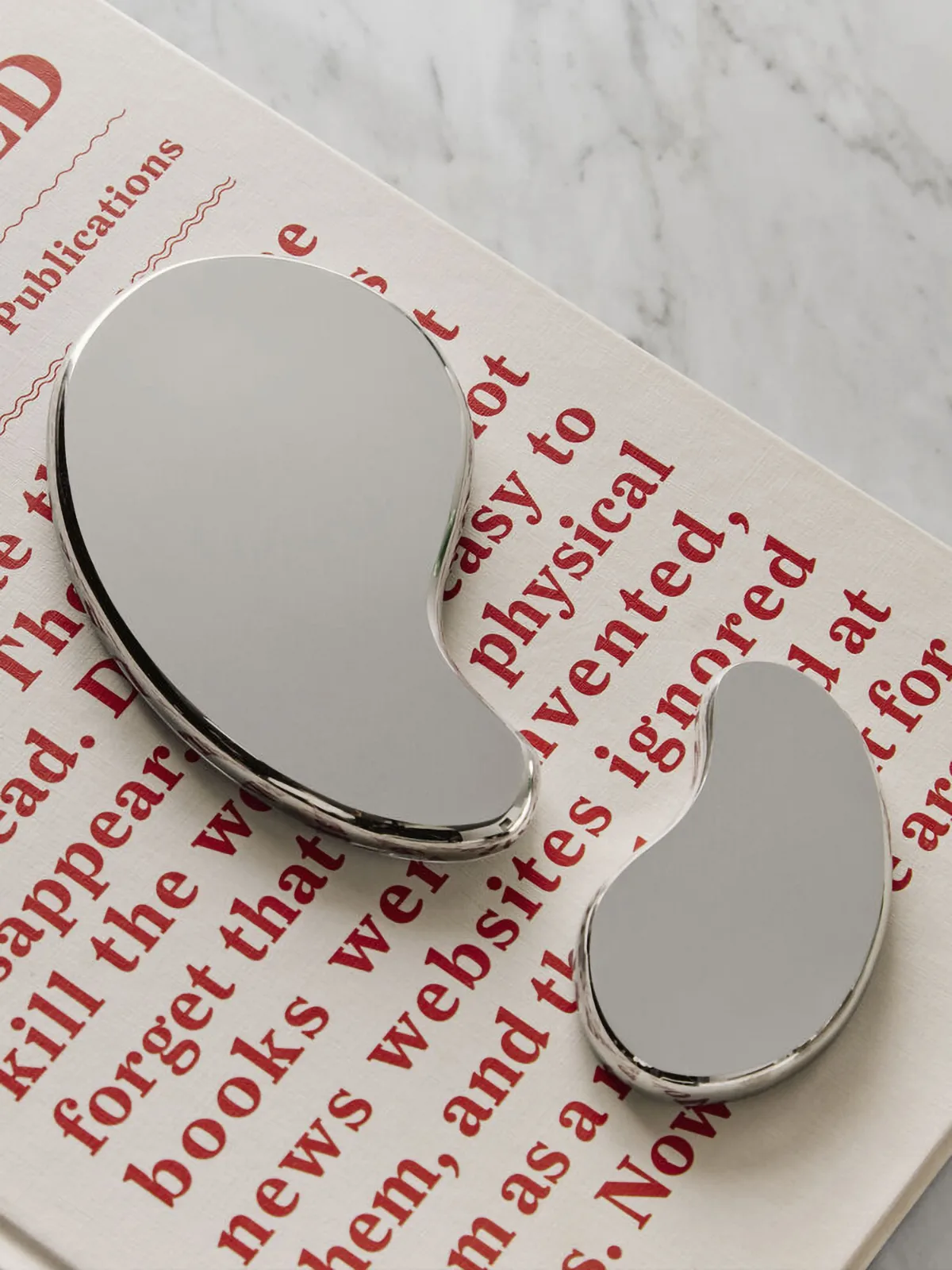 Oggetto decorativo Tears of joy 2 pezzi, Argento Kosta Boda