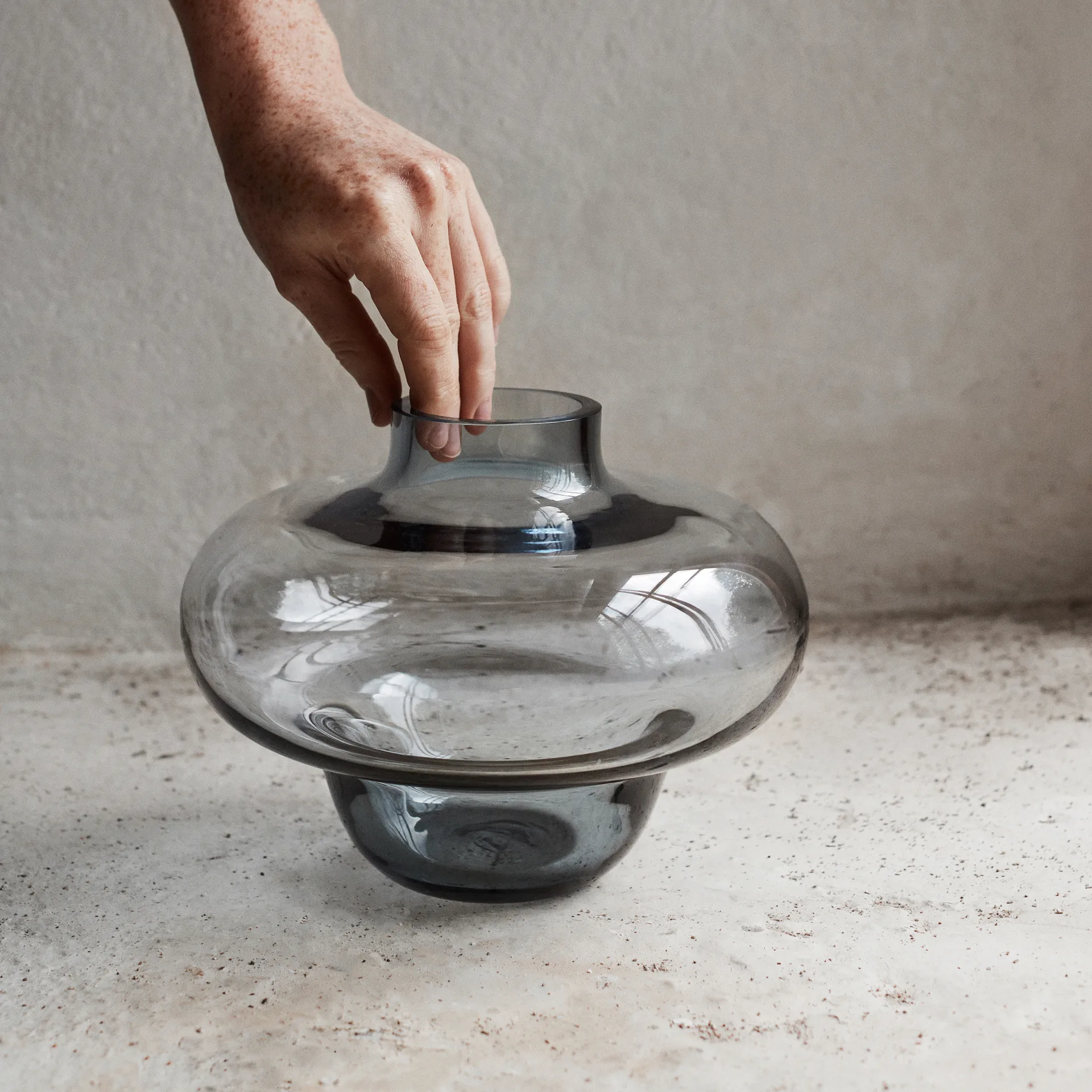 Vaso Kappa 16 cm, grigio Kosta Boda