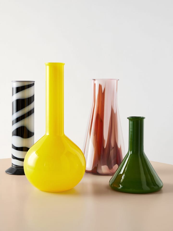 Vaso Lab rotondo a bottiglia 31,5 cm, Giallo Kosta Boda