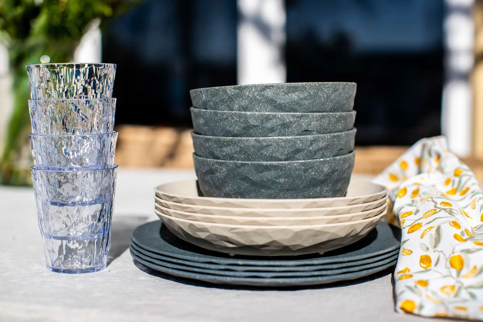 Set di stoviglie Club Göteborg 16 pezzi, Multi Koziol