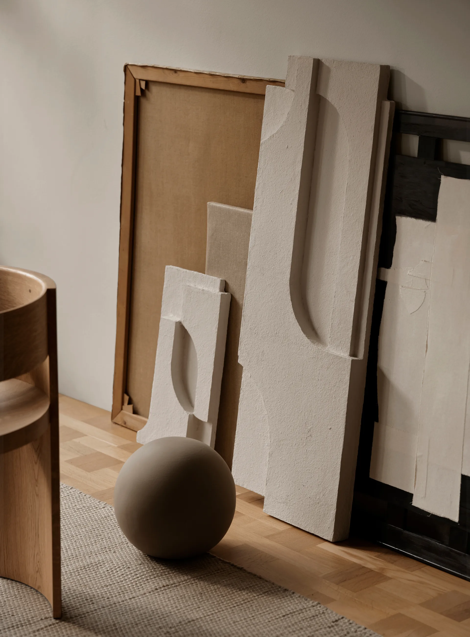 Decorazione da parete Serif Relief L, Off white Kristina Dam Studio