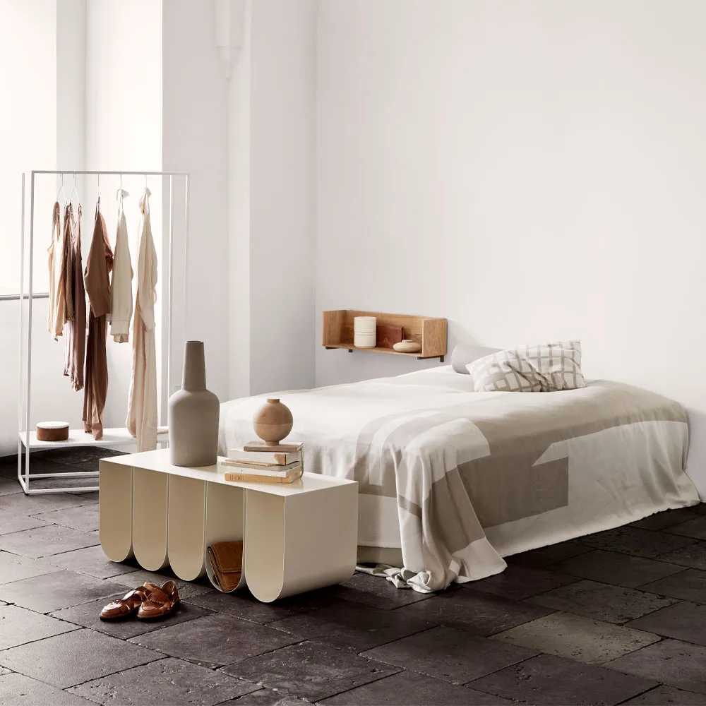 Panca Curved, beige Kristina Dam Studio